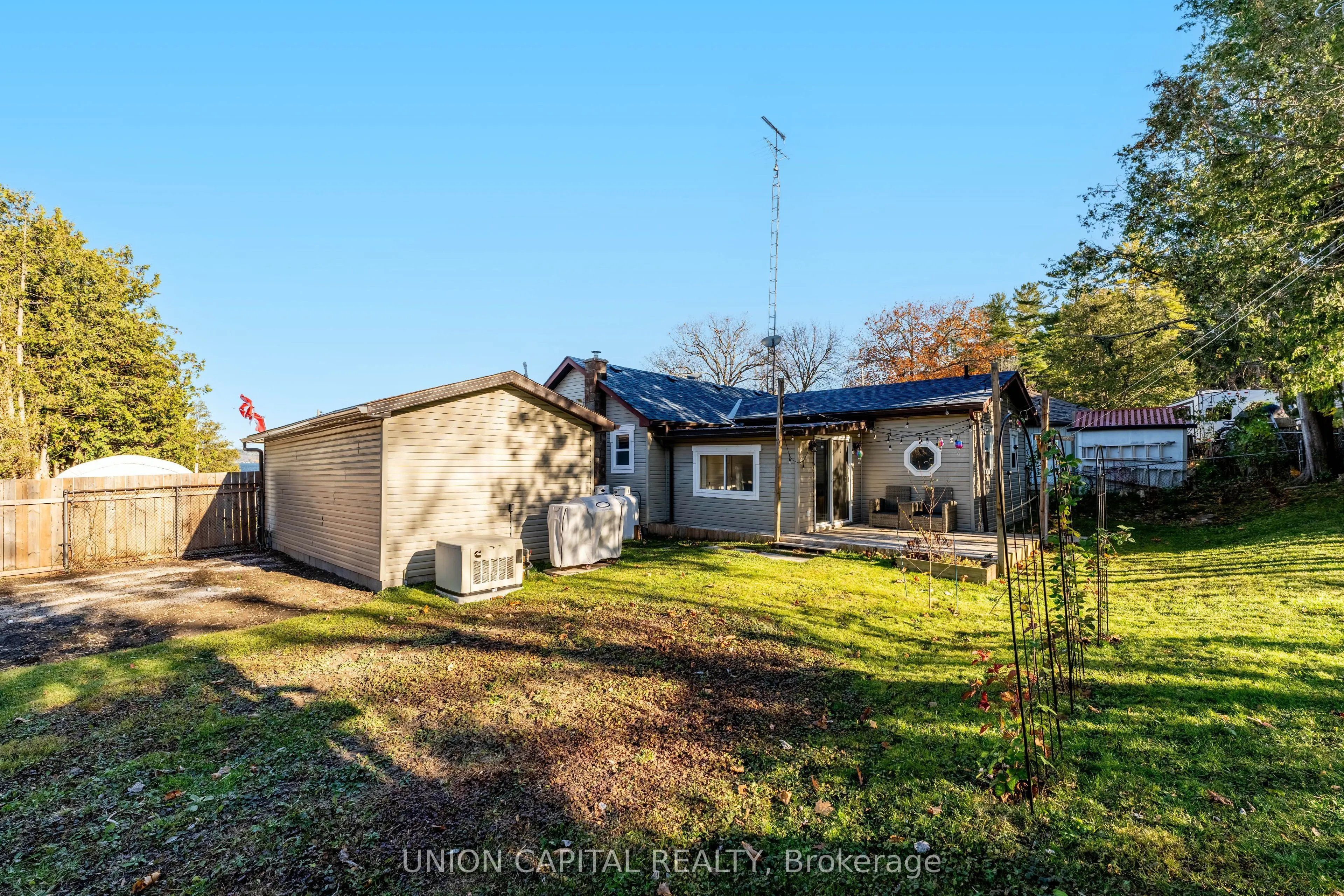 5193 Cook Road, #215