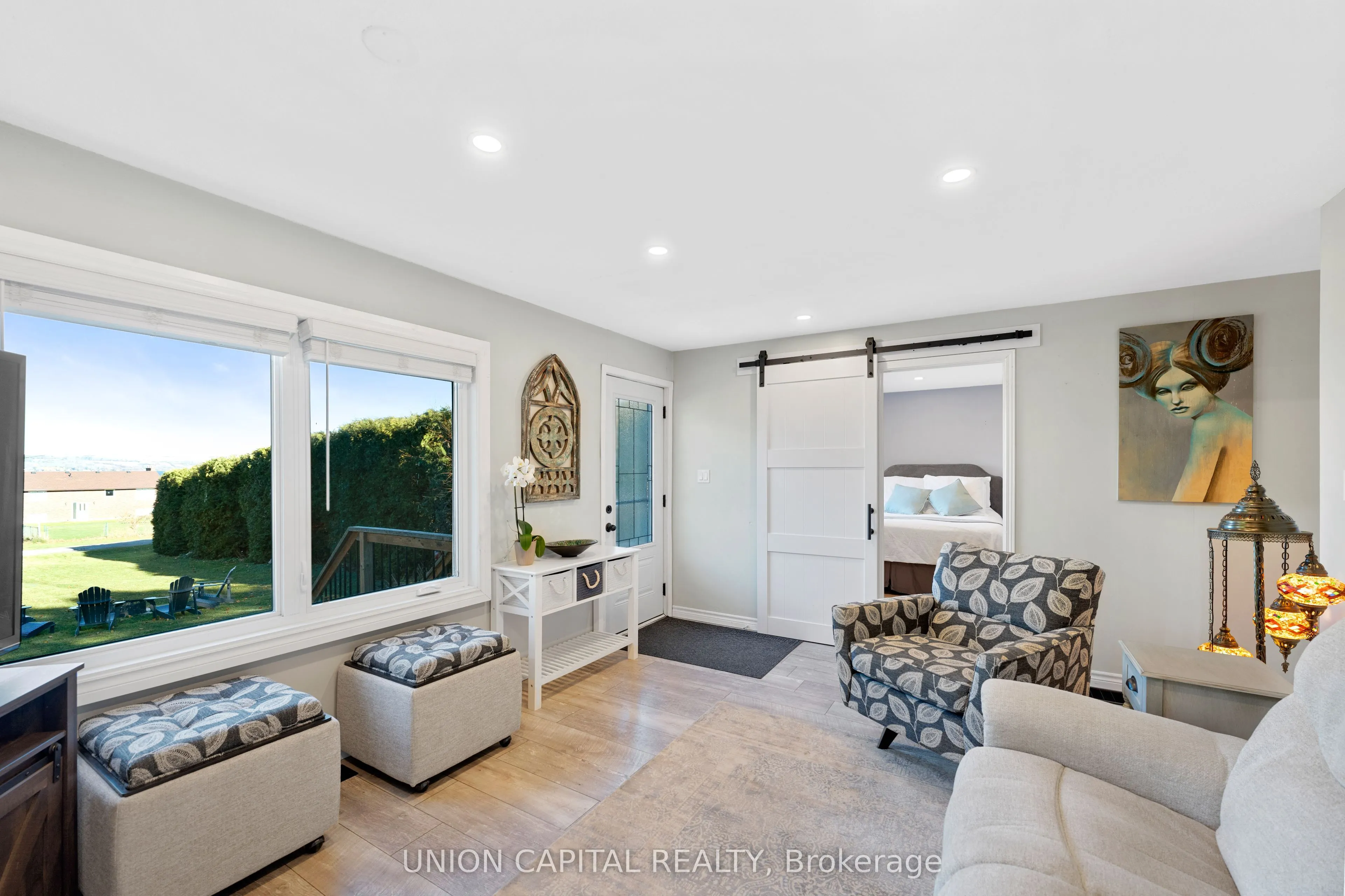 5193 Cook Road, #215