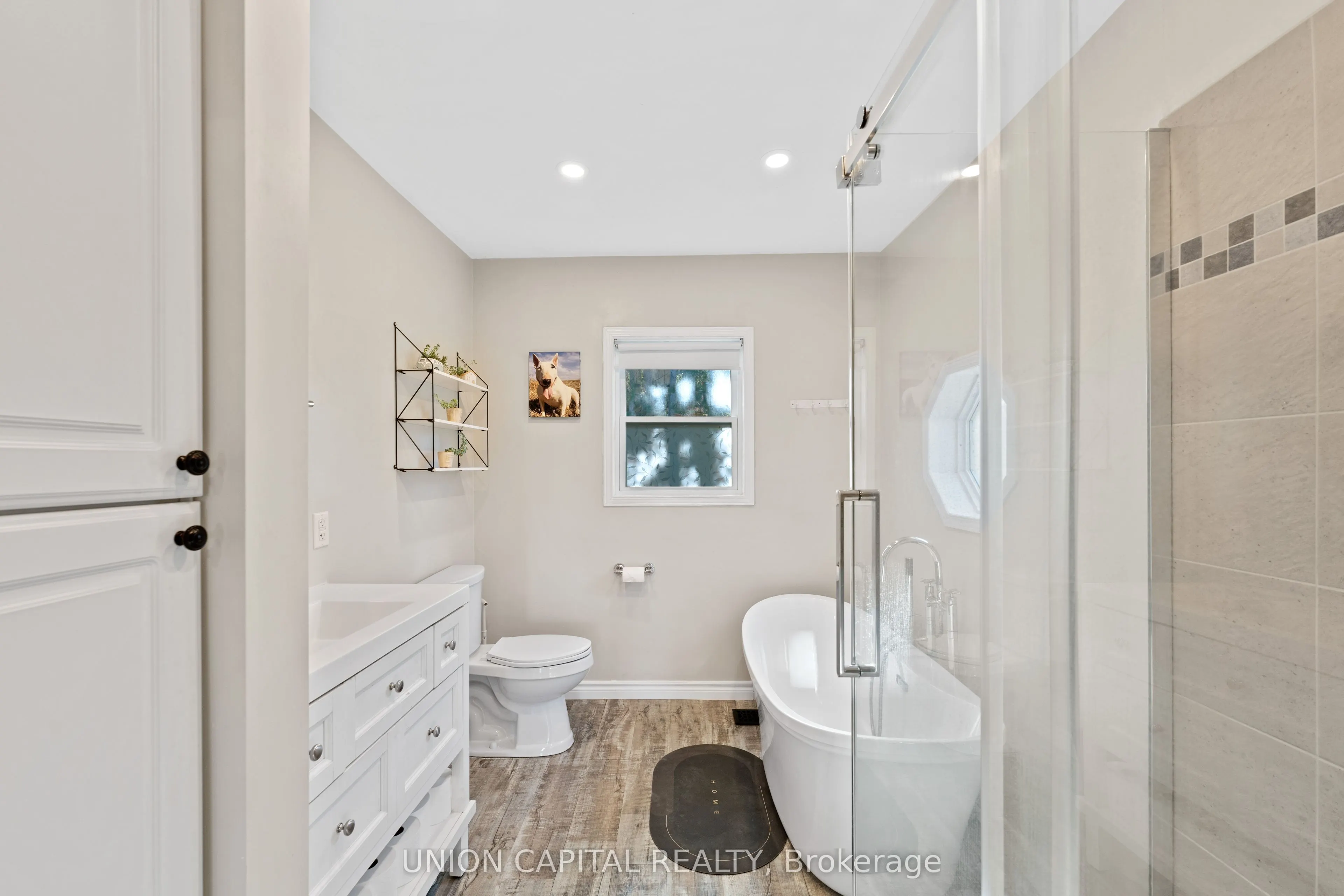 5193 Cook Road, #215