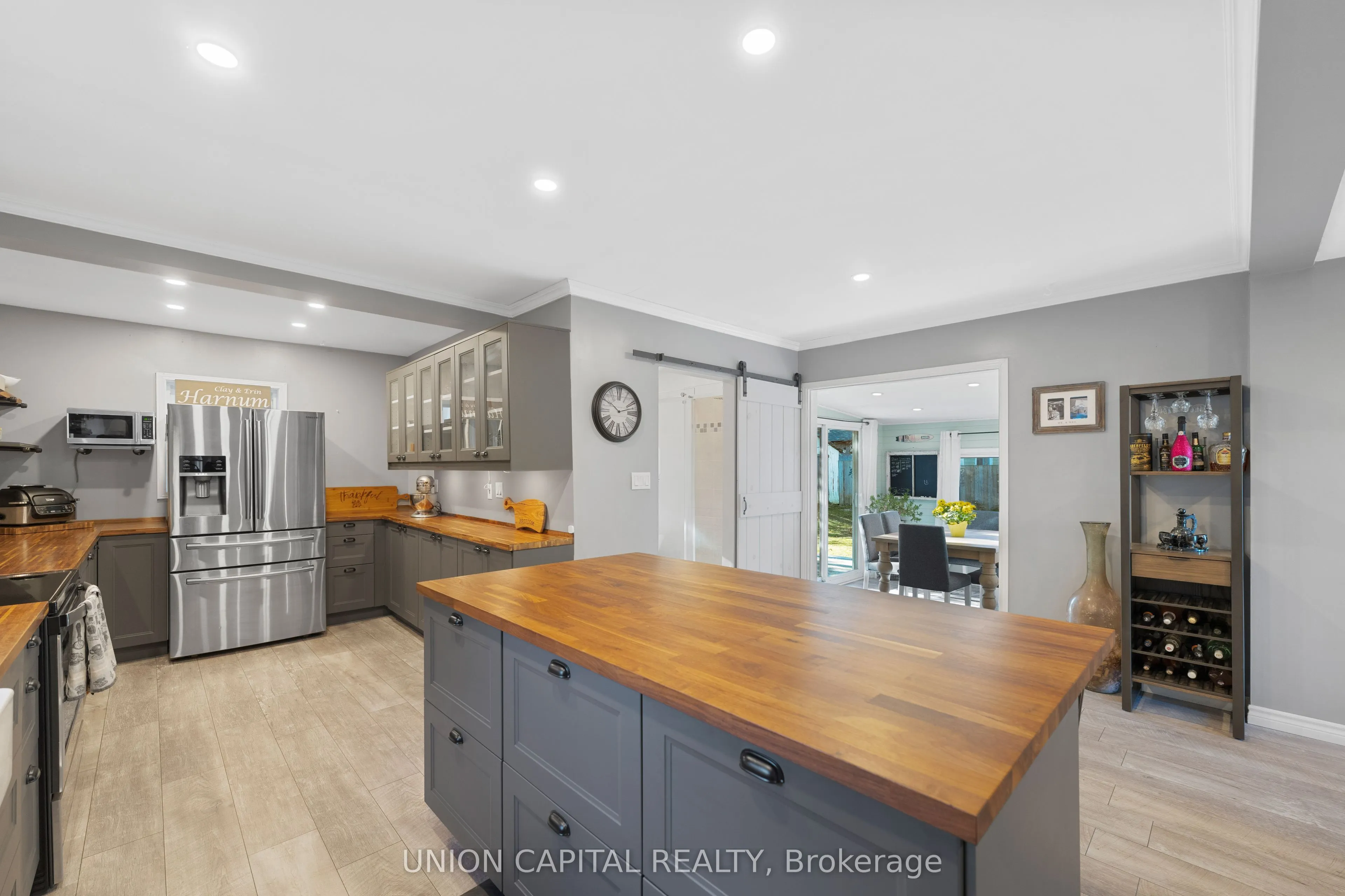 5193 Cook Road, #215