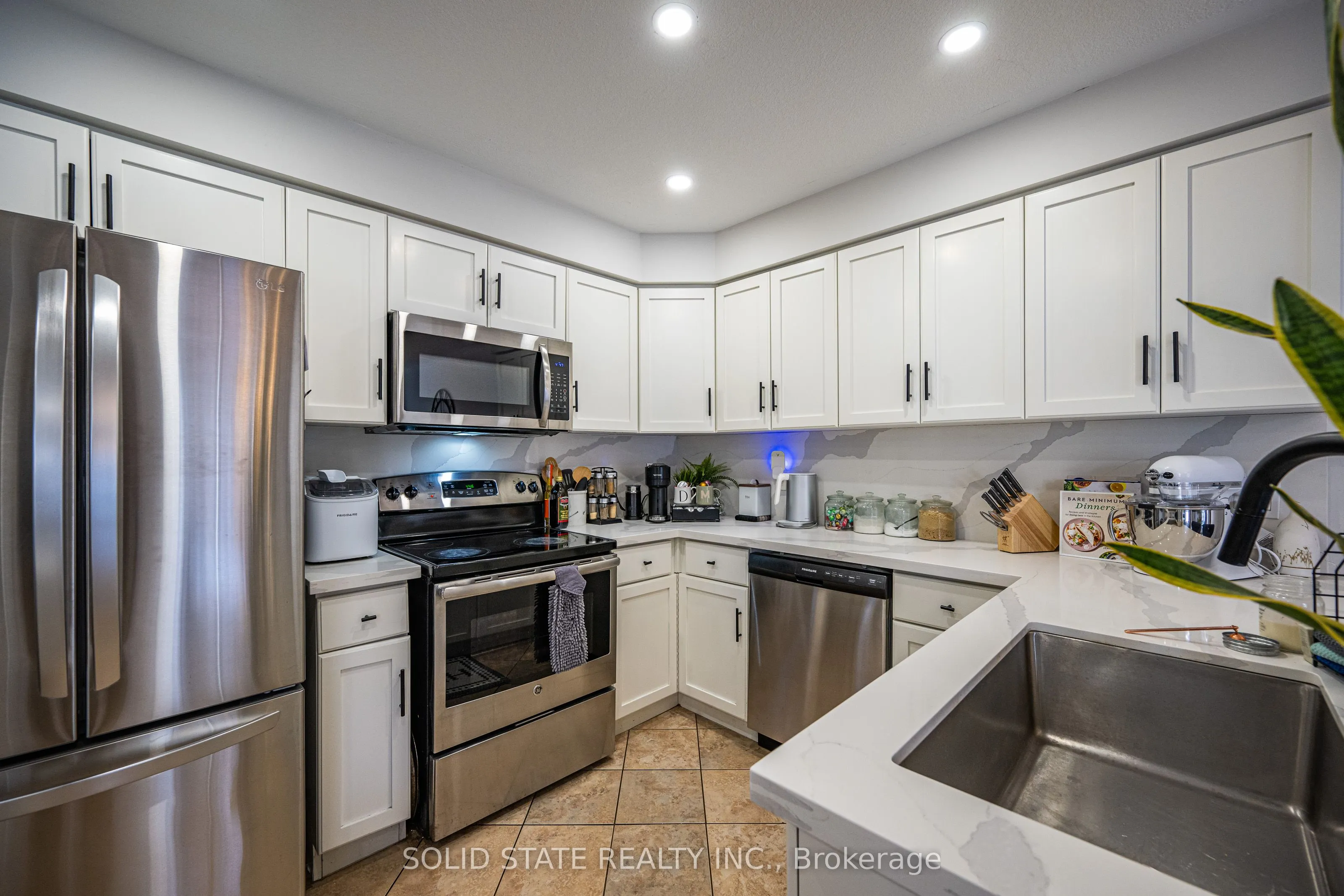 17 Darnell Road