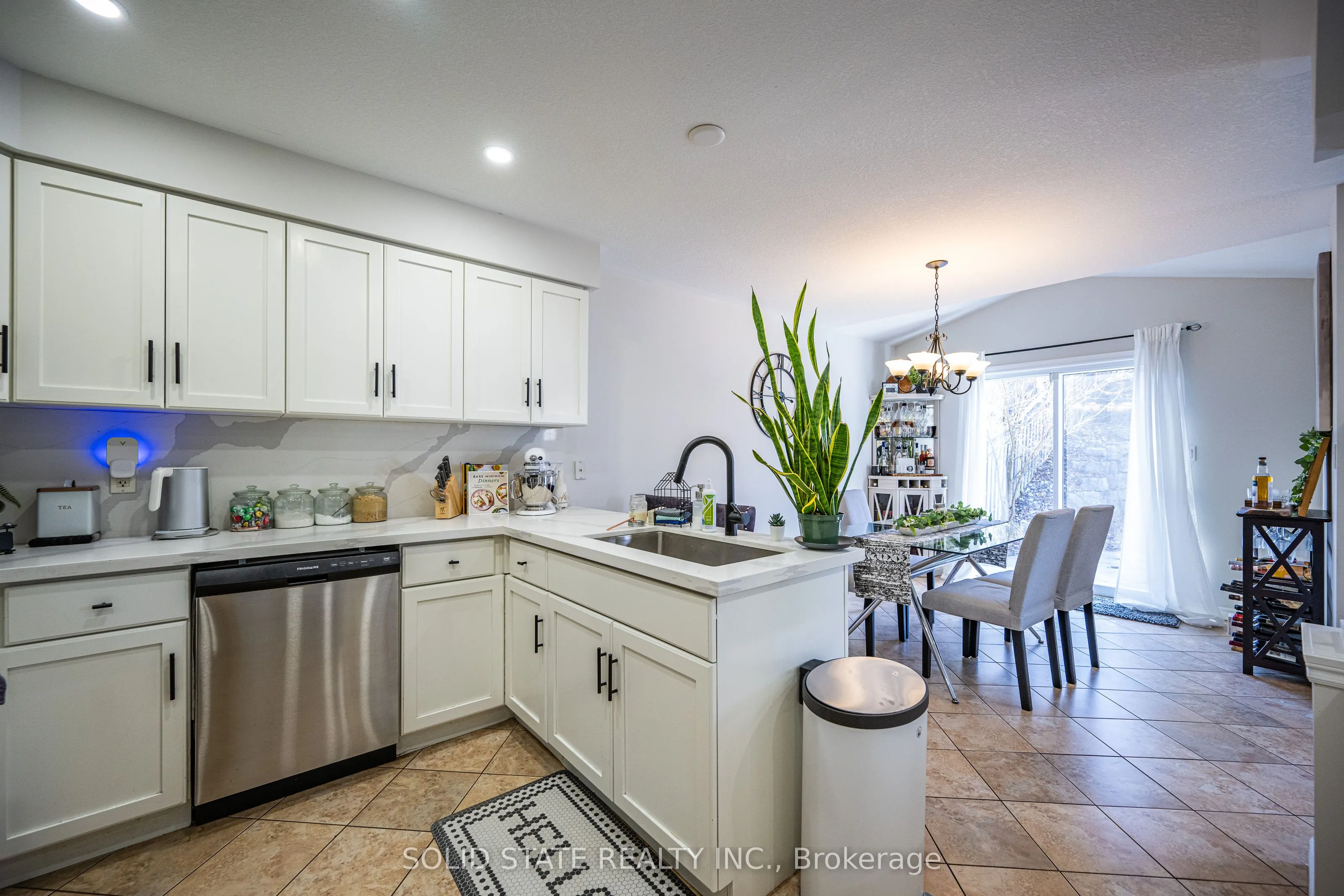17 Darnell Road