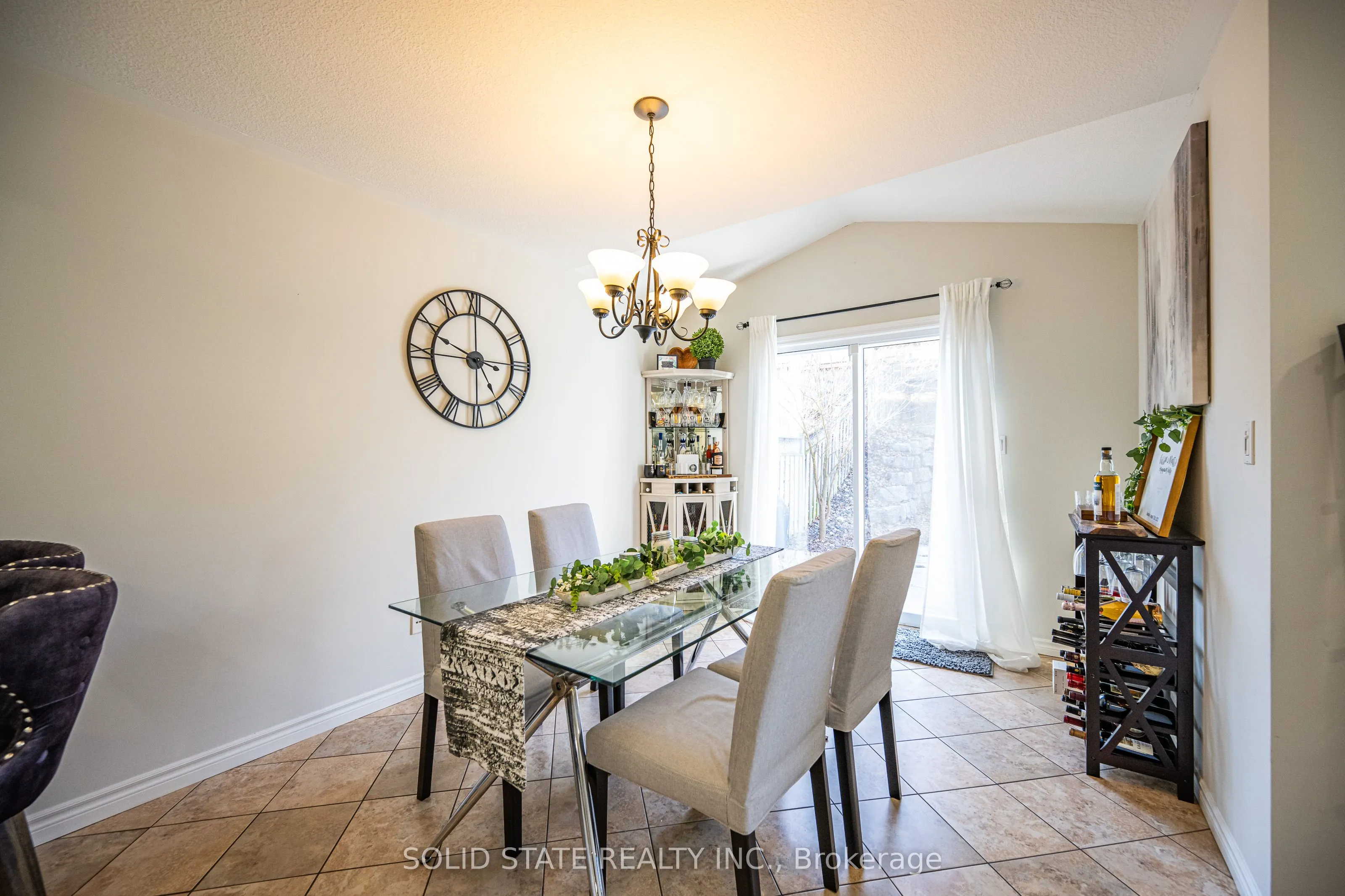 17 Darnell Road