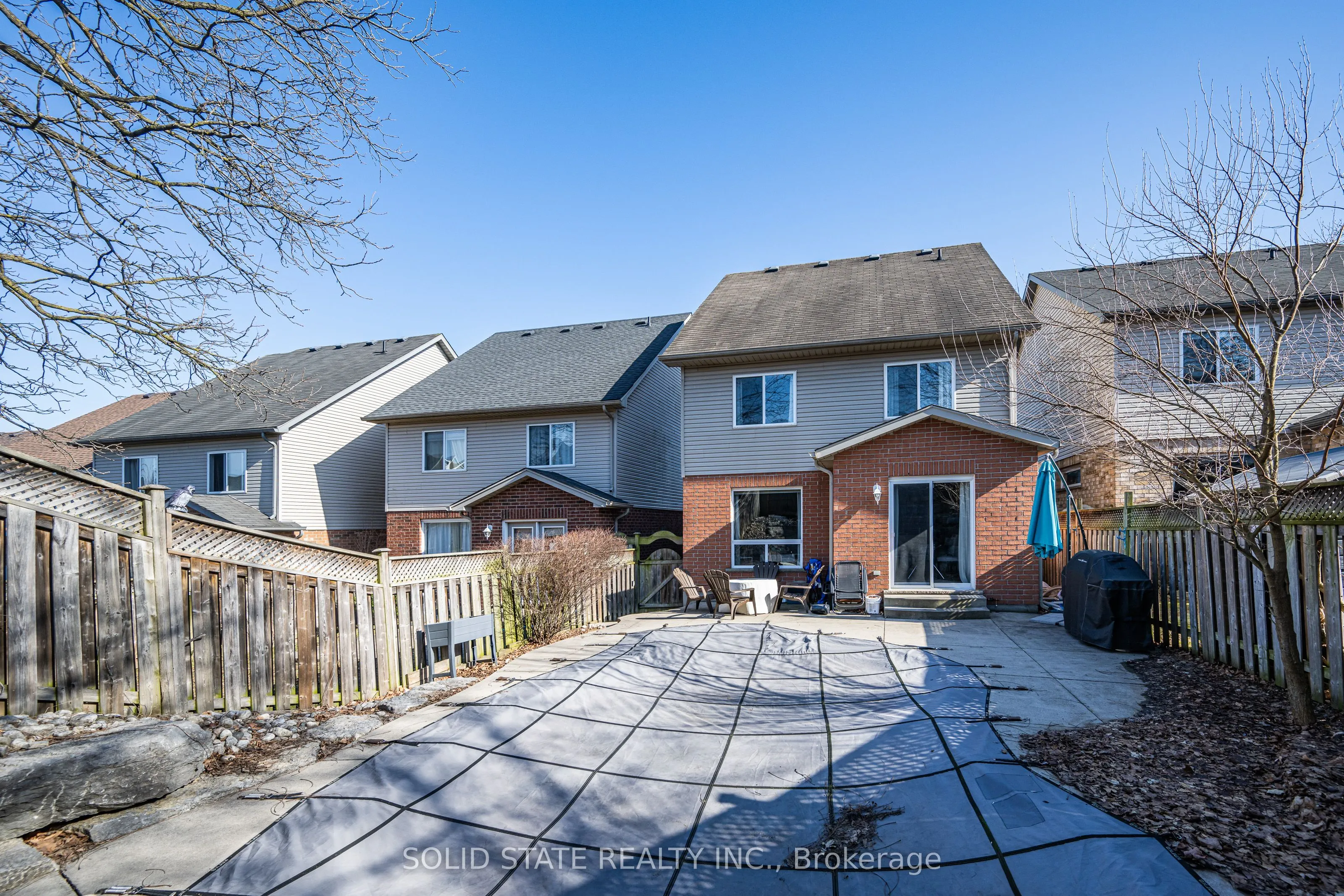 17 Darnell Road