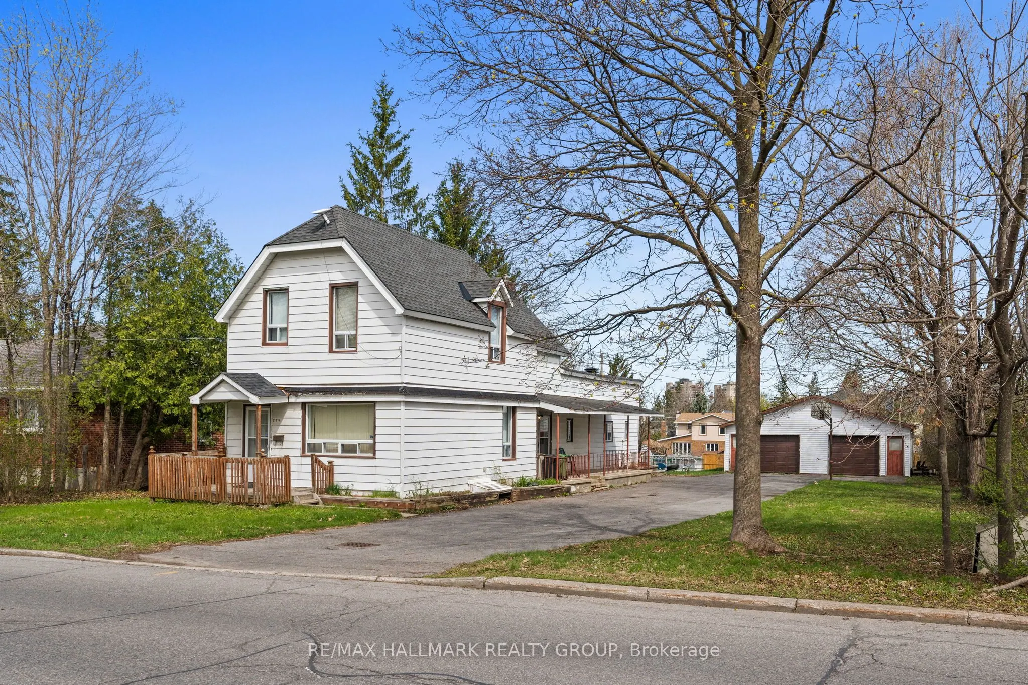 279/285 Pleasant Park Road