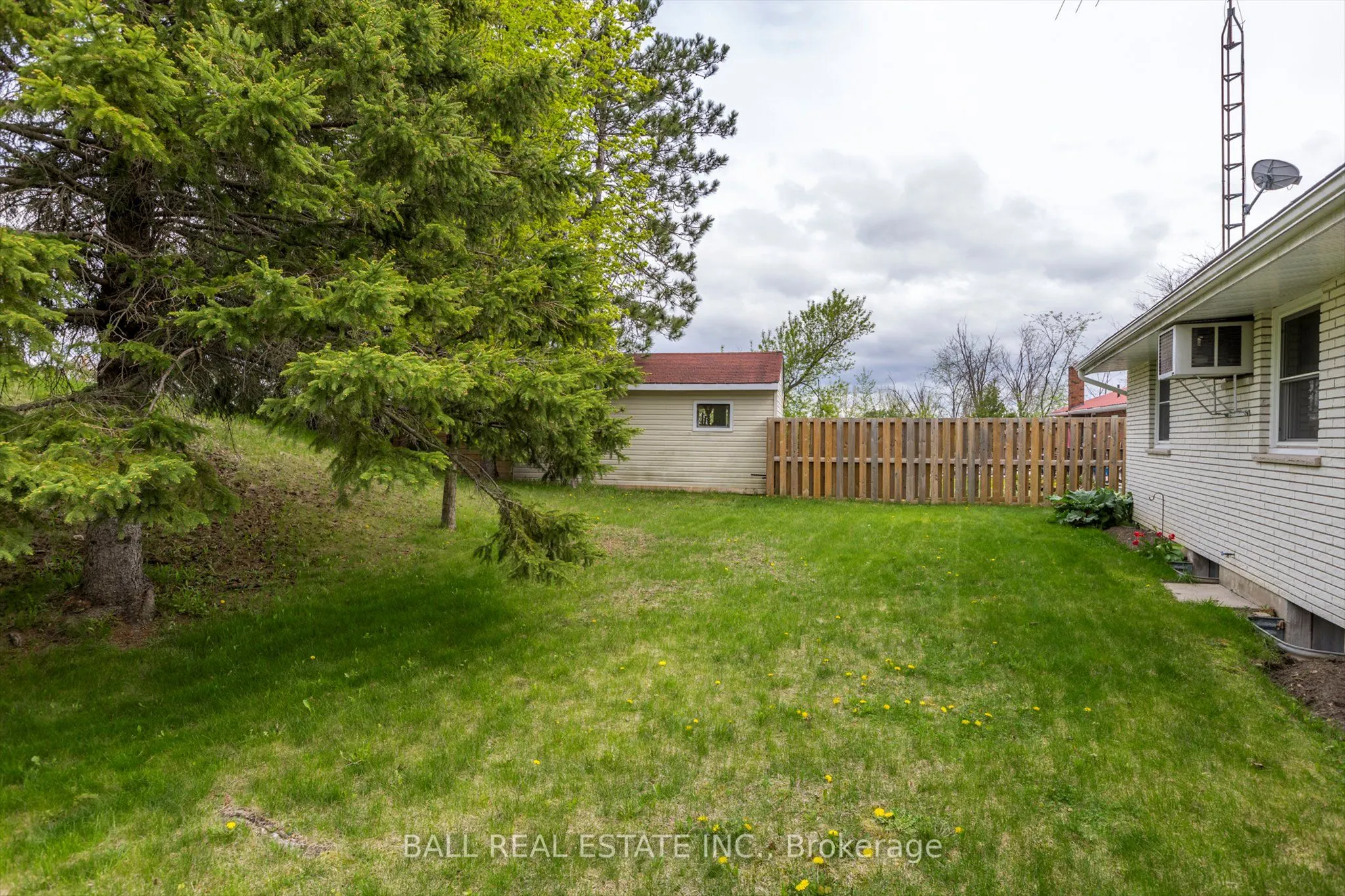 37 County Rd 40 N