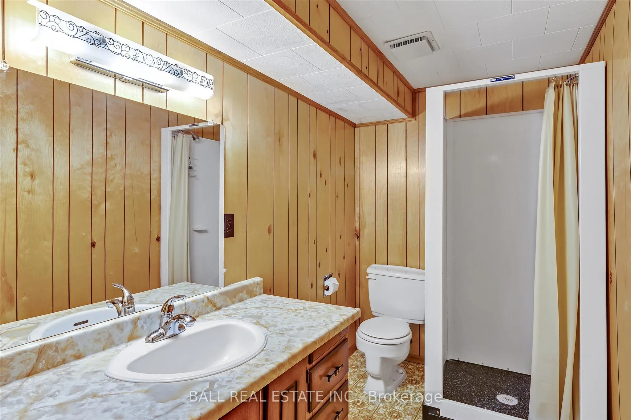 37 County Rd 40 N