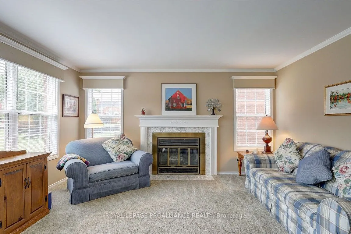 11 COUNTRY CLUB Place, #45