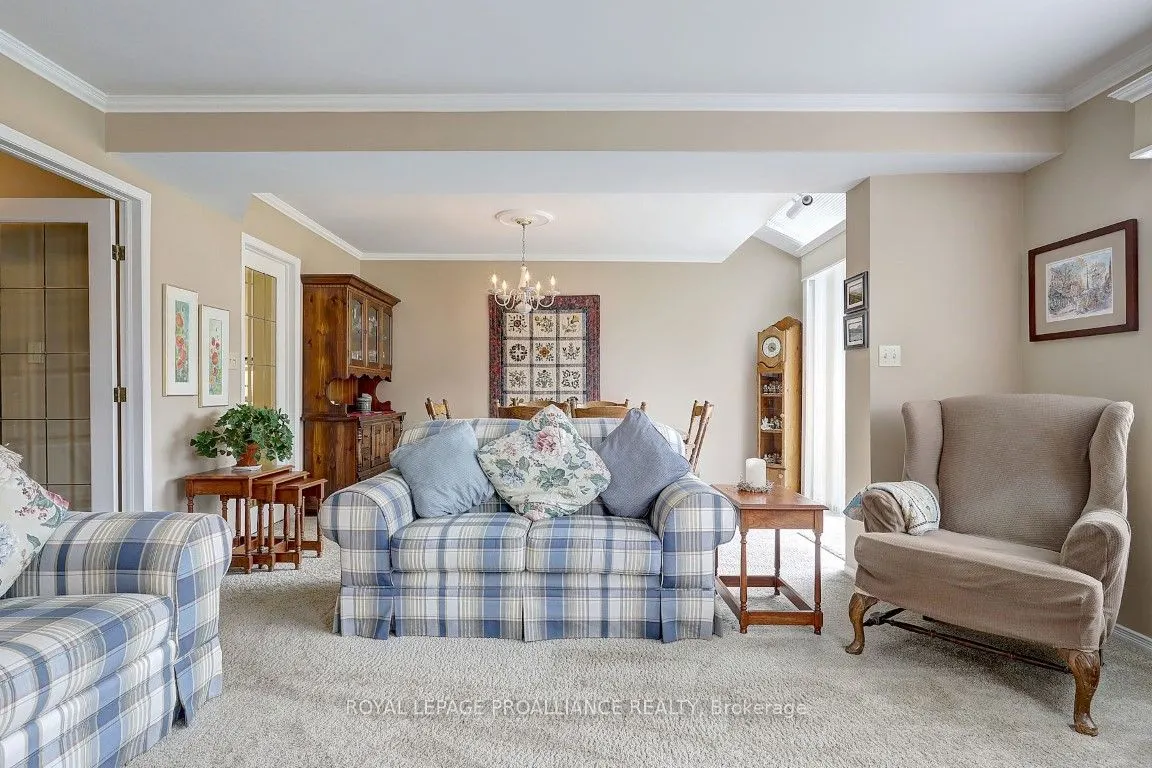 11 COUNTRY CLUB Place, #45