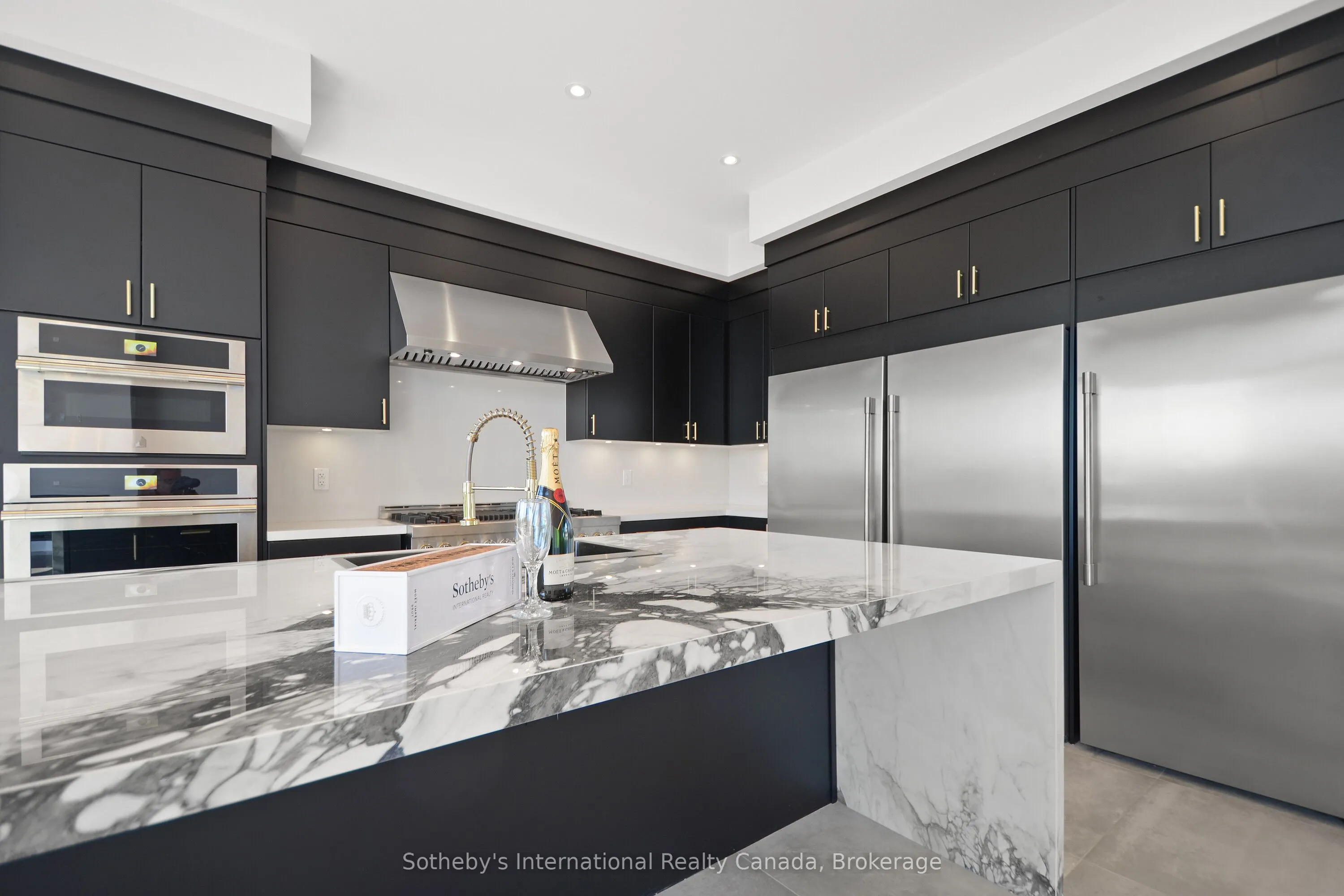 101 Sladden Court