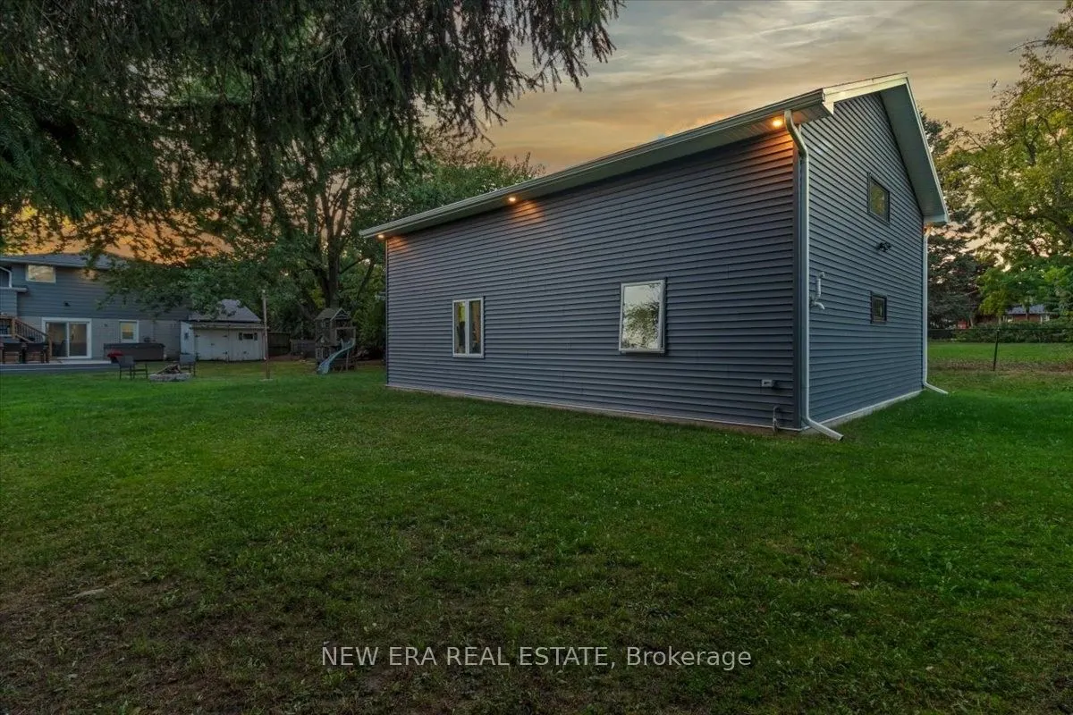 2 Carey Street