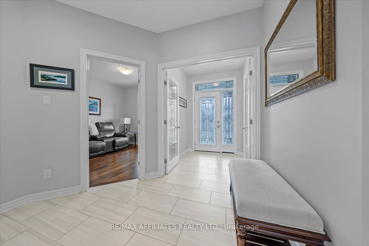 583 Baie Des Castors Street