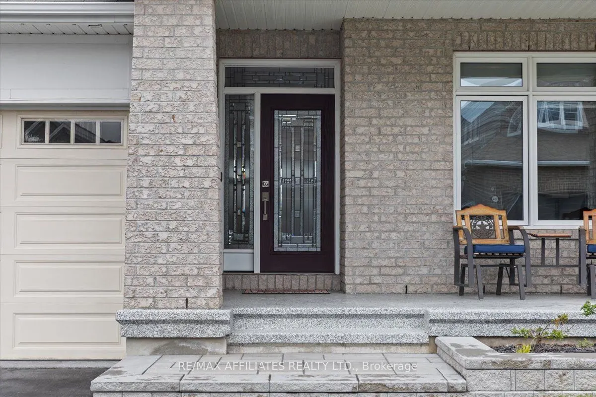 583 Baie Des Castors Street