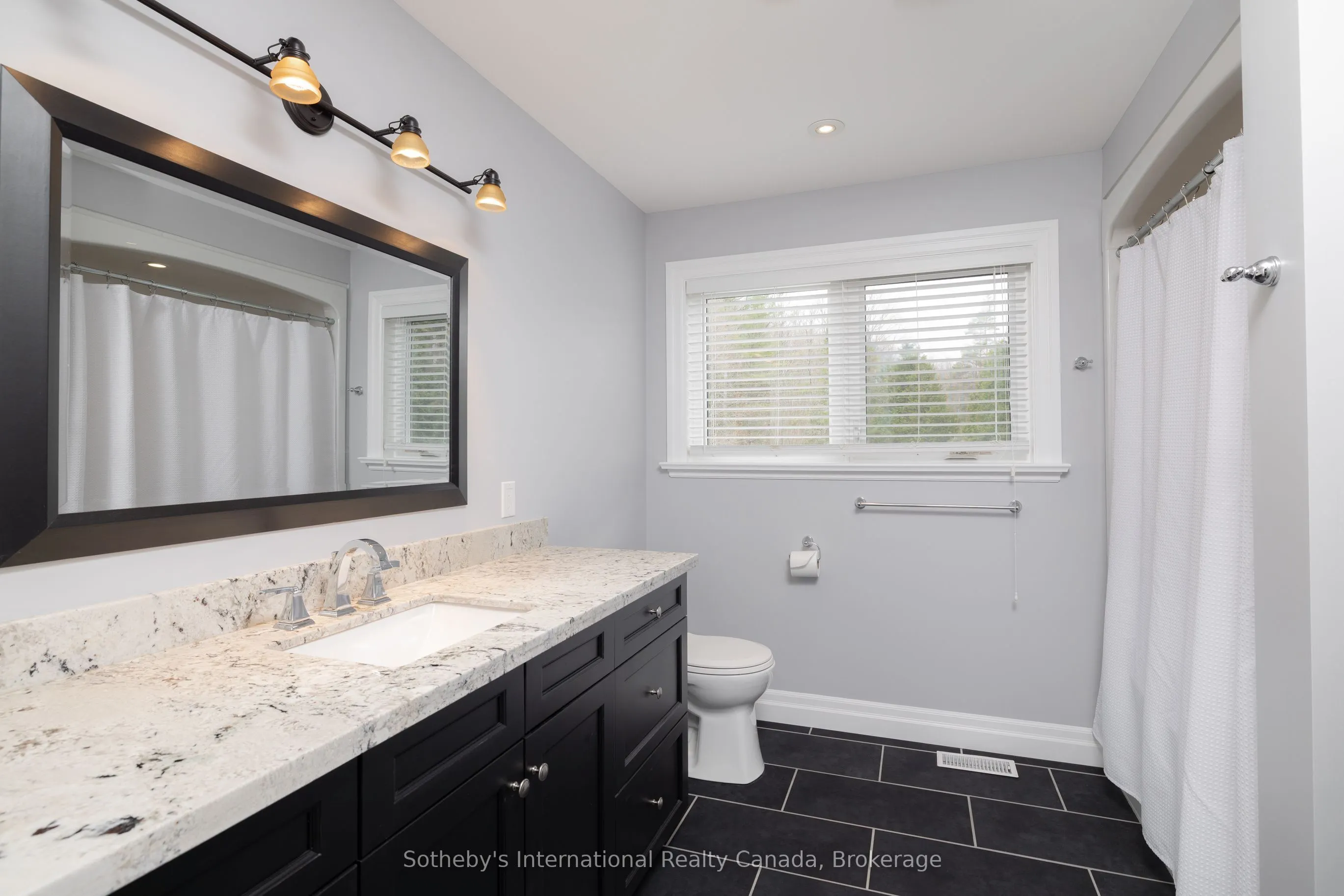 1492 North Shore Road, #2