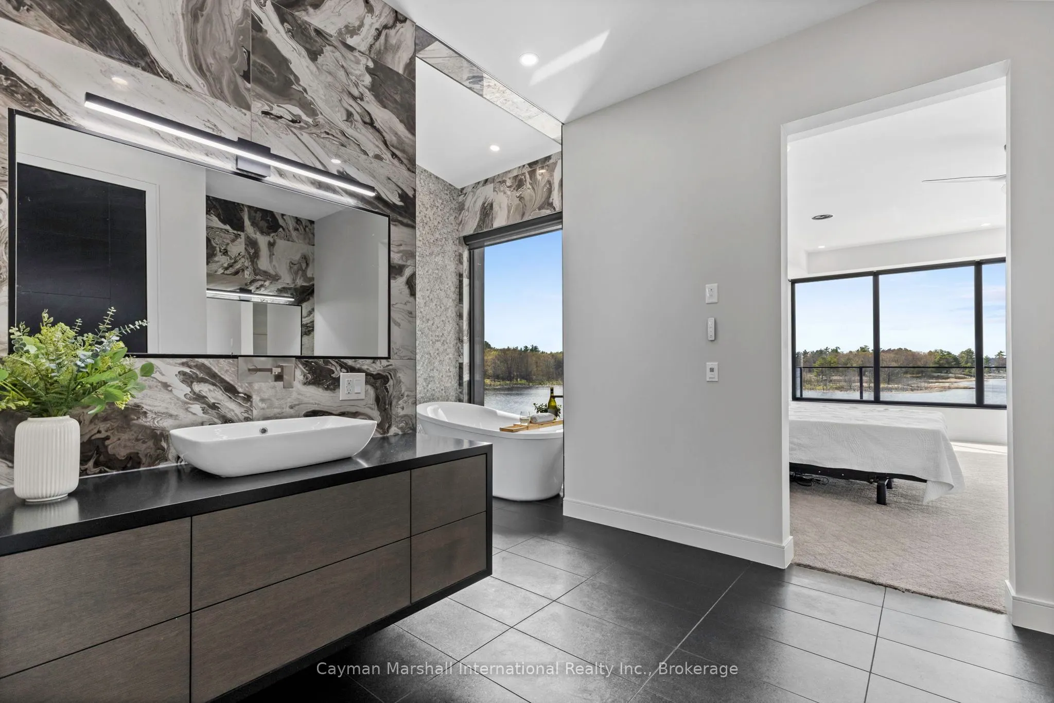 47B GEORGE HUNT MEMORIAL Drive W