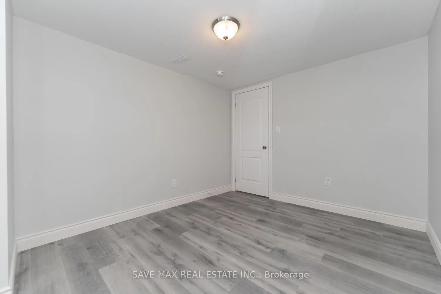 34 Garland Place