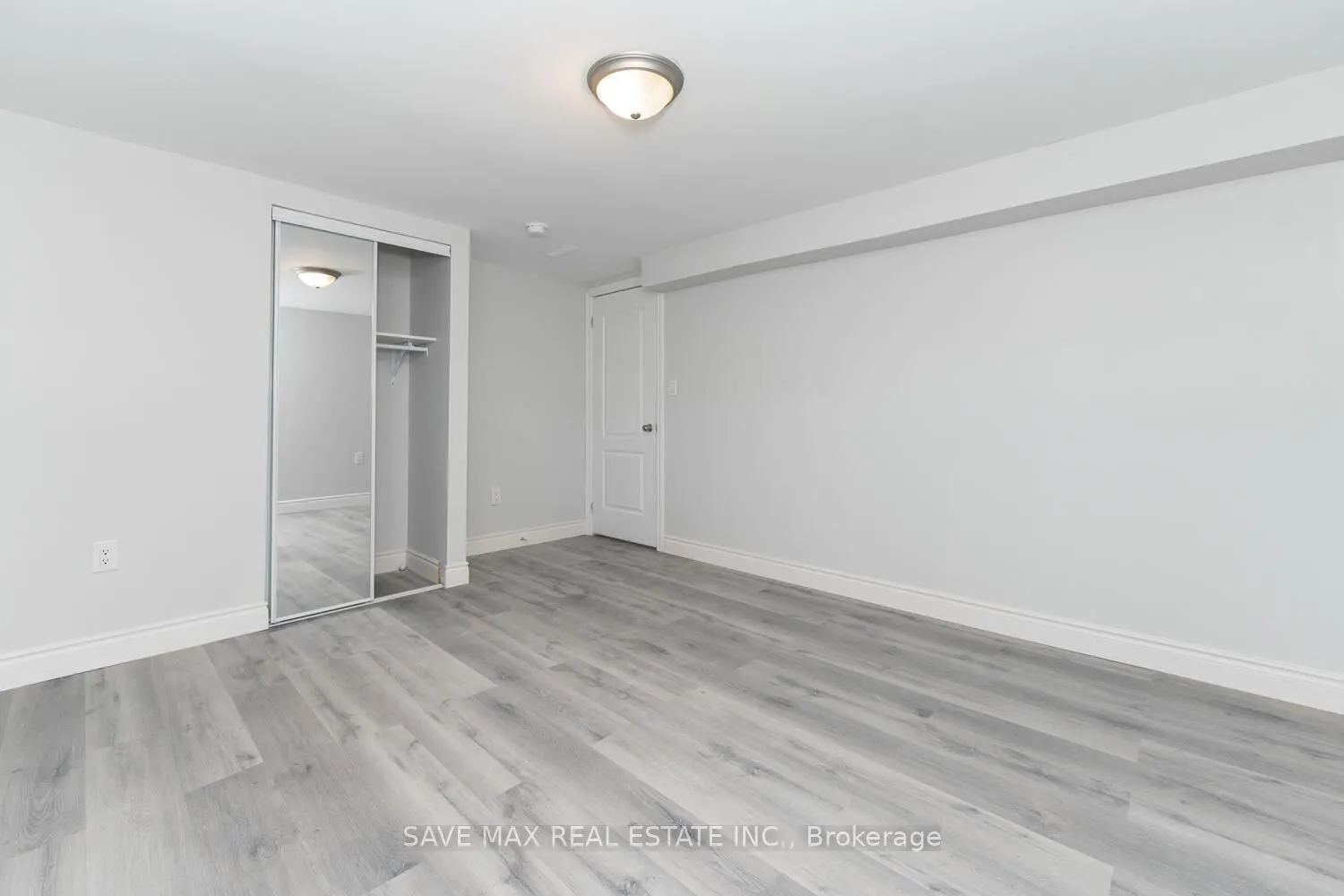 34 Garland Place