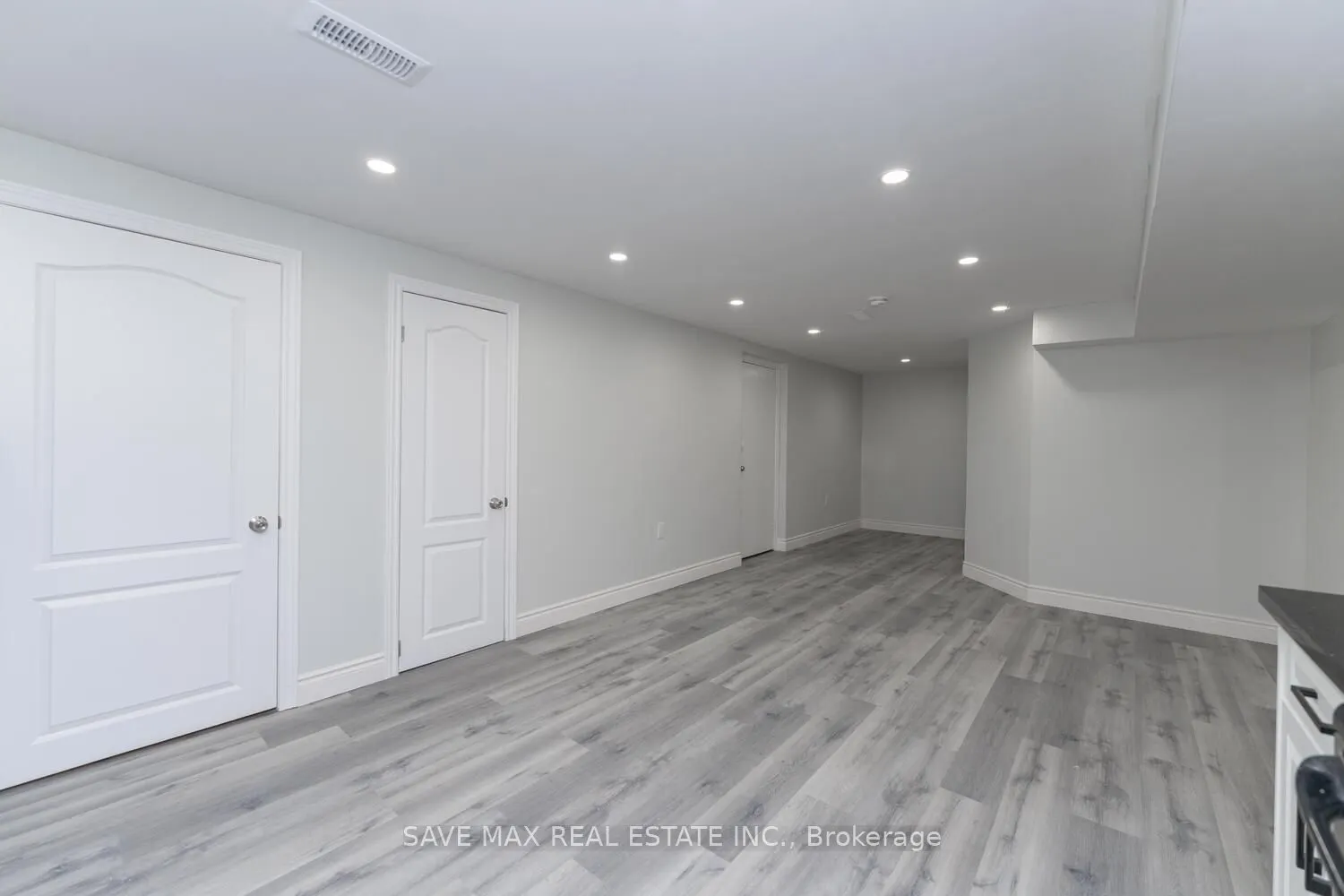 34 Garland Place