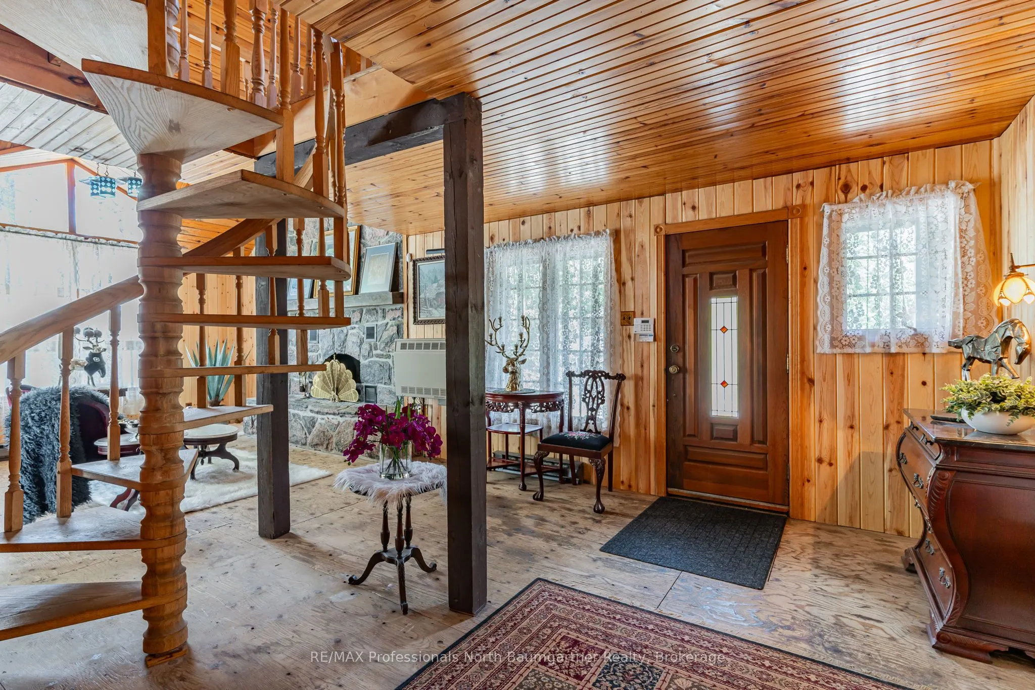 1065 Cloverleaf Road