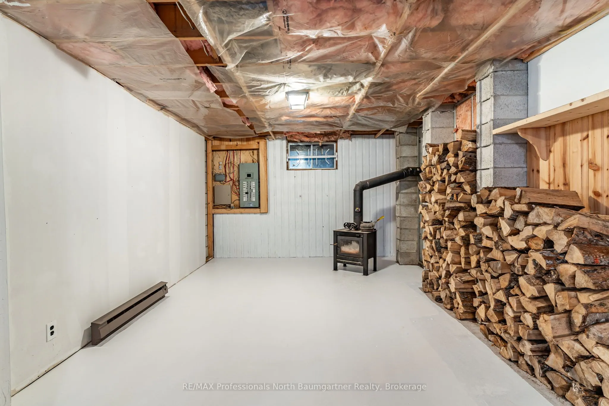 1065 Cloverleaf Road