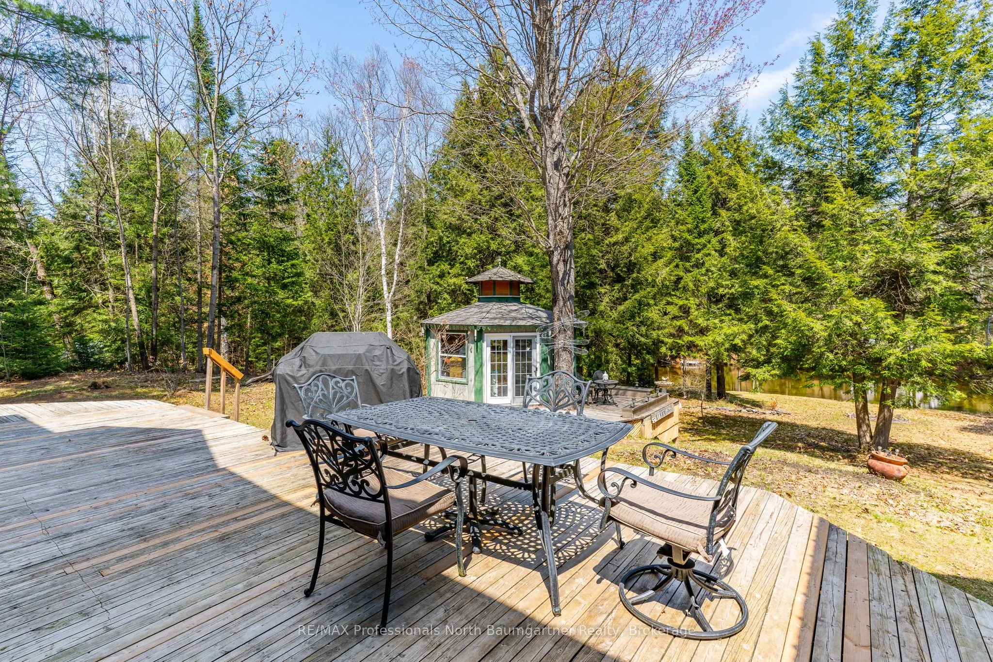 1065 Cloverleaf Road