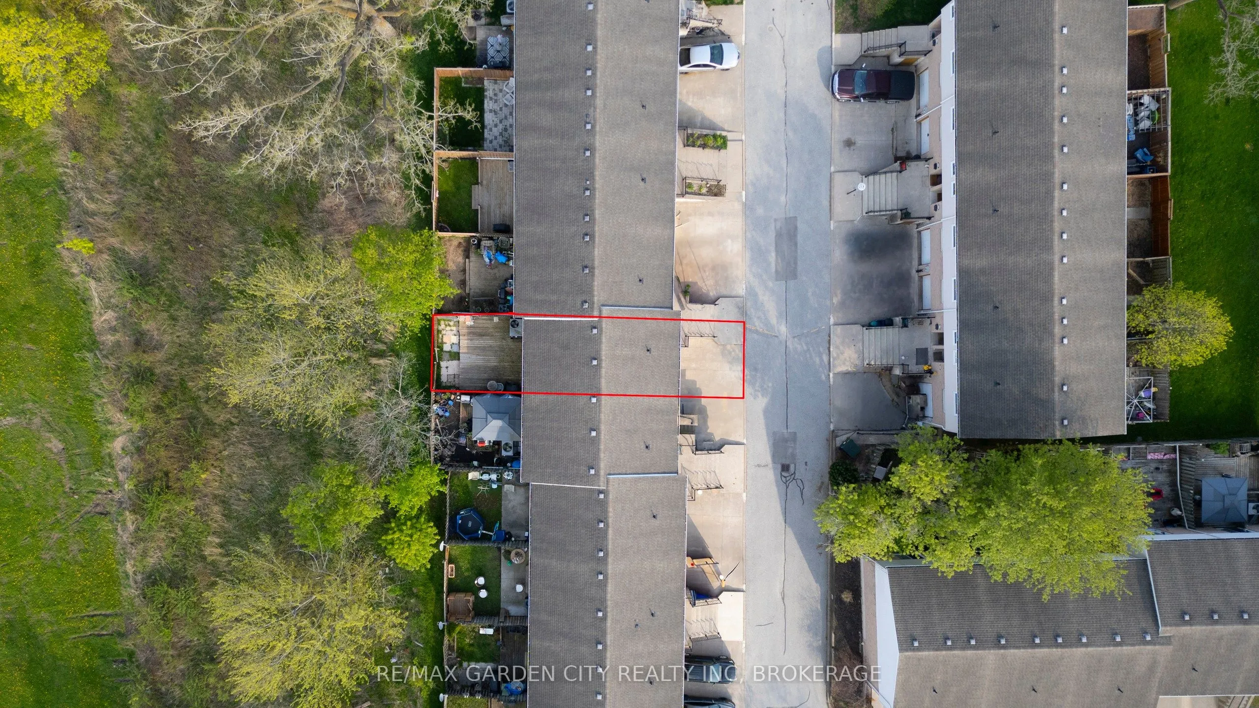 149 St. Catharines Street, #15