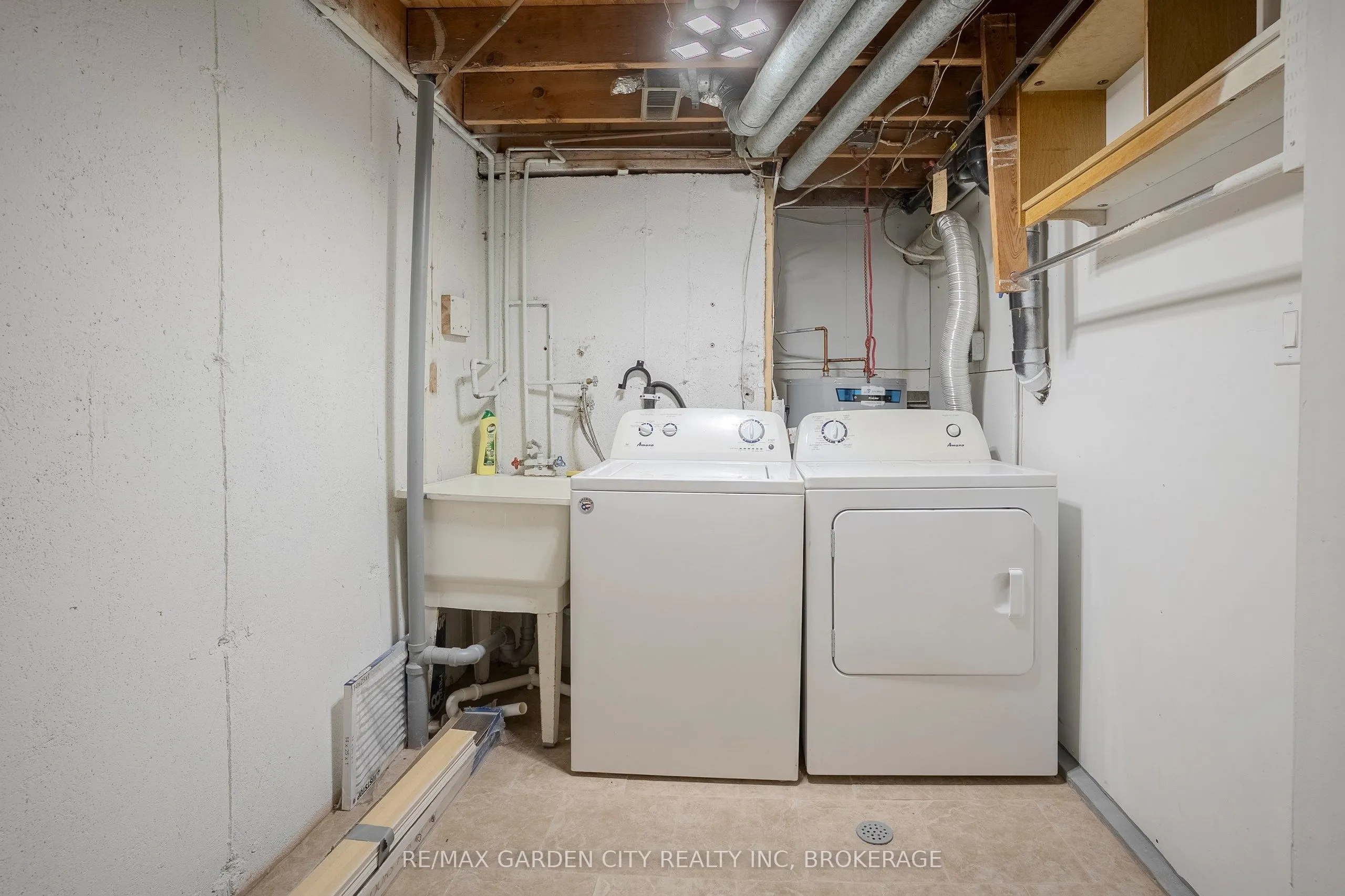 149 St. Catharines Street, #15