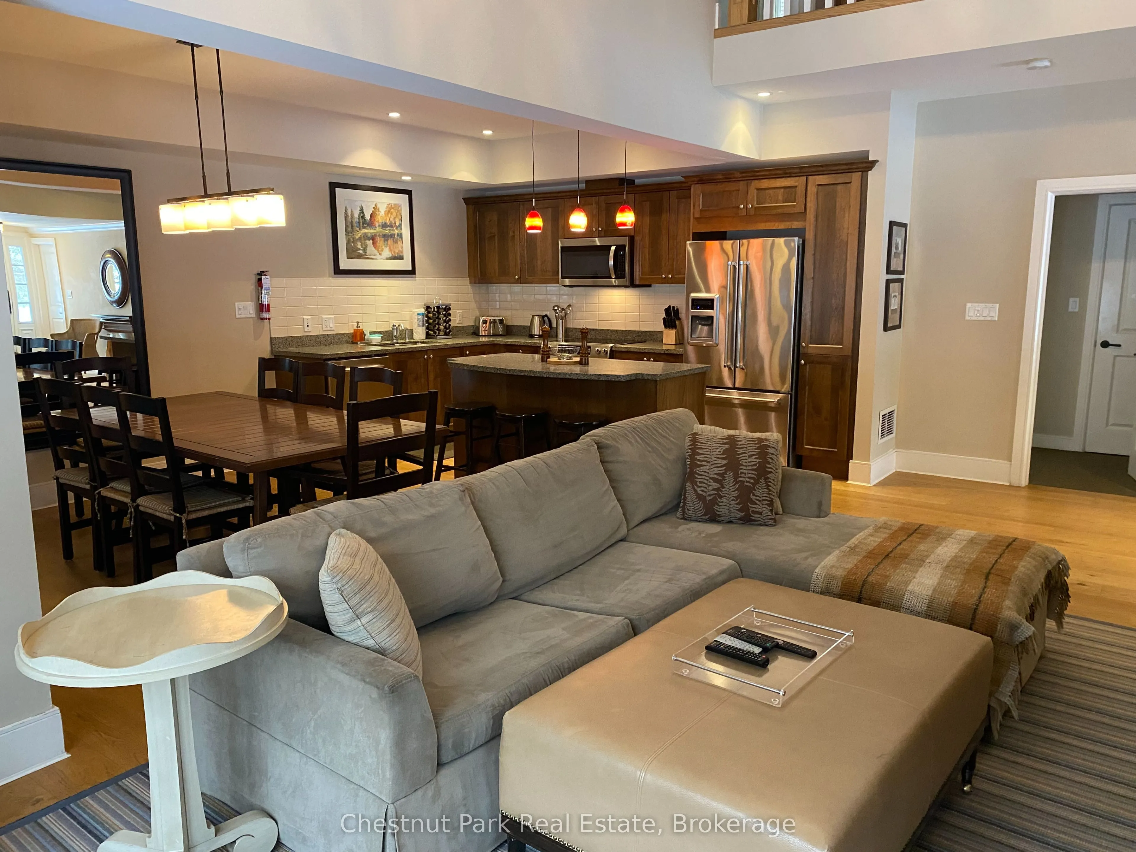 101 GLEN ABBEY Way #3