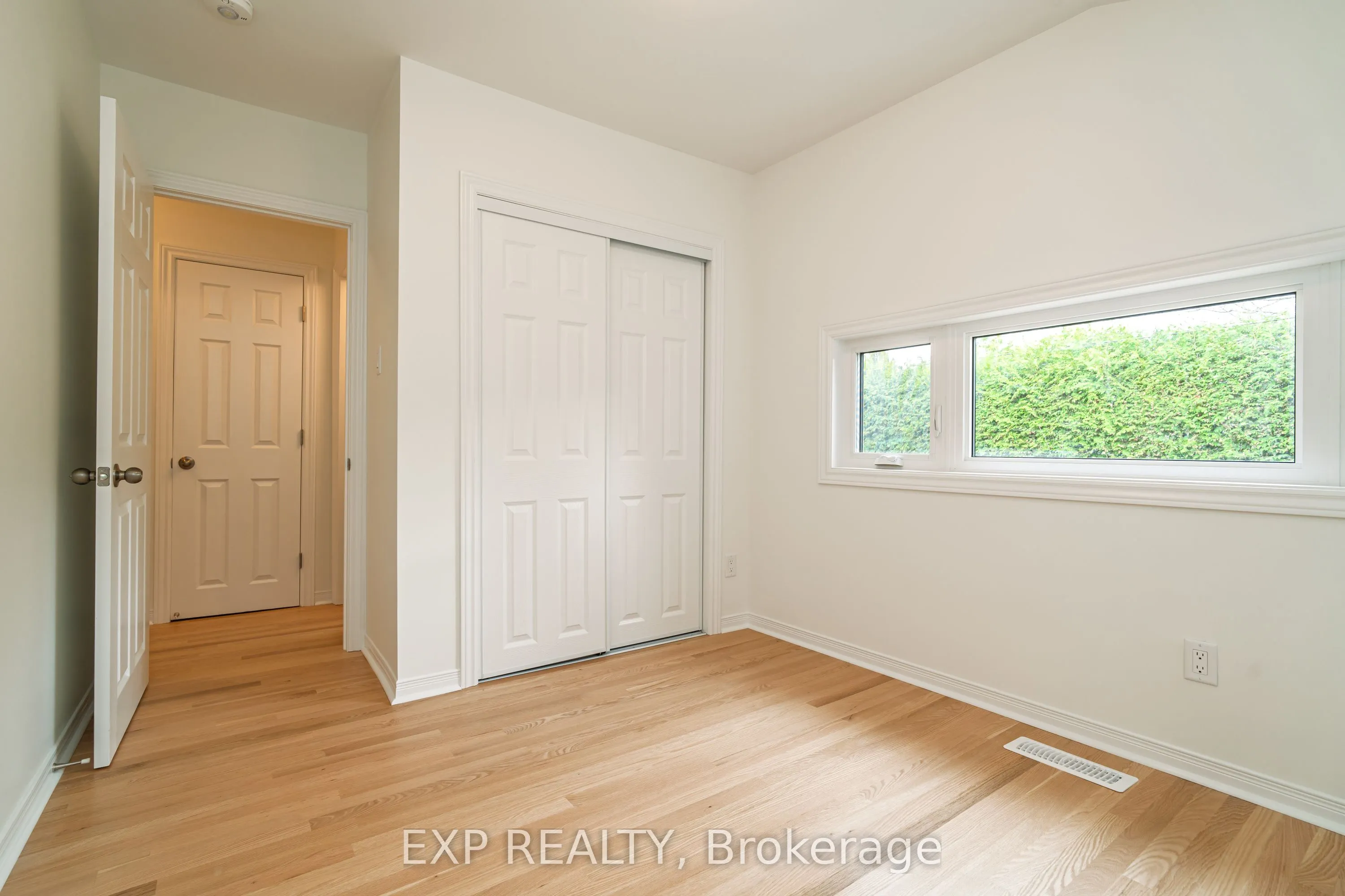 120 Knoxdale Road