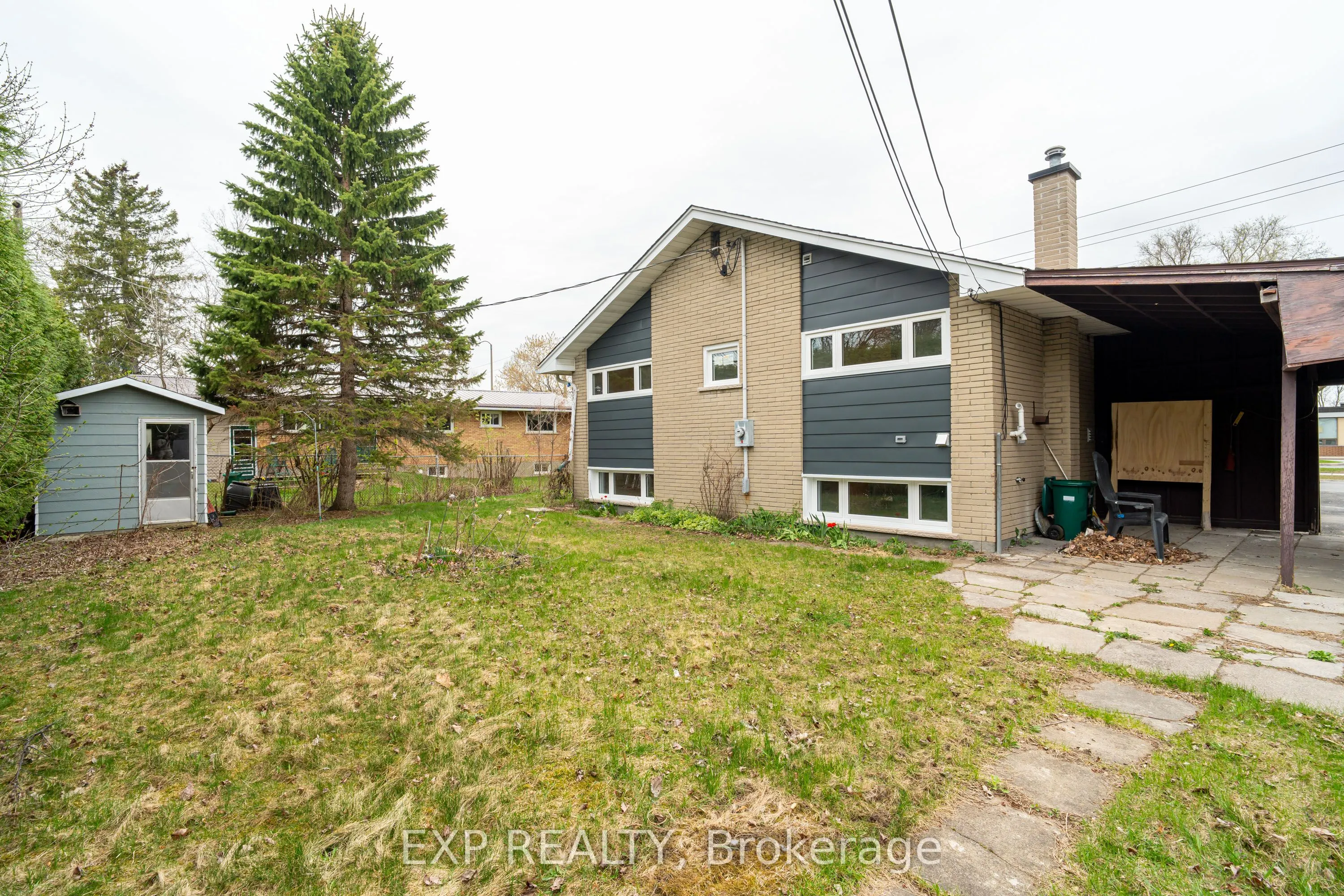 120 Knoxdale Road