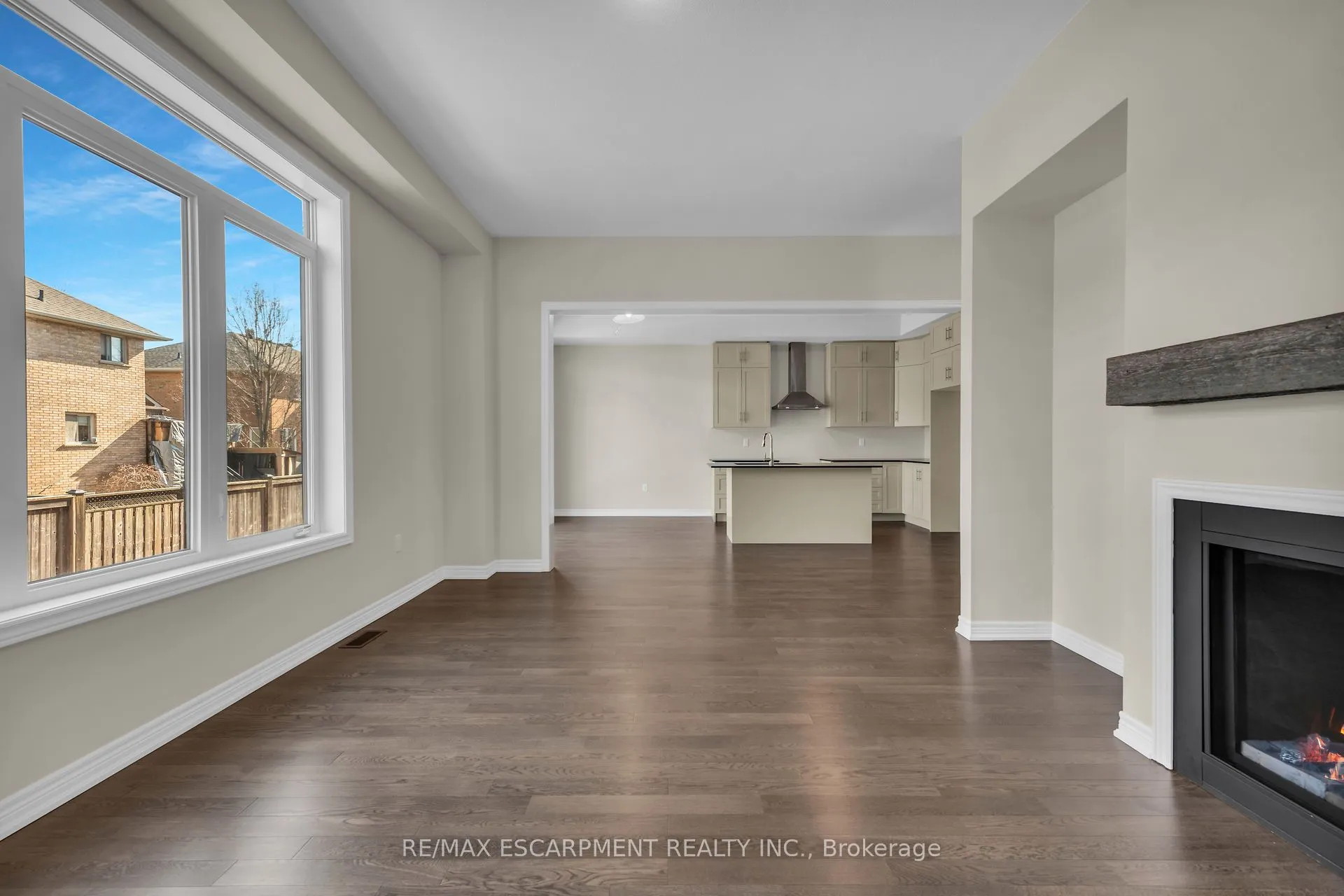 67 Starfire Crescent