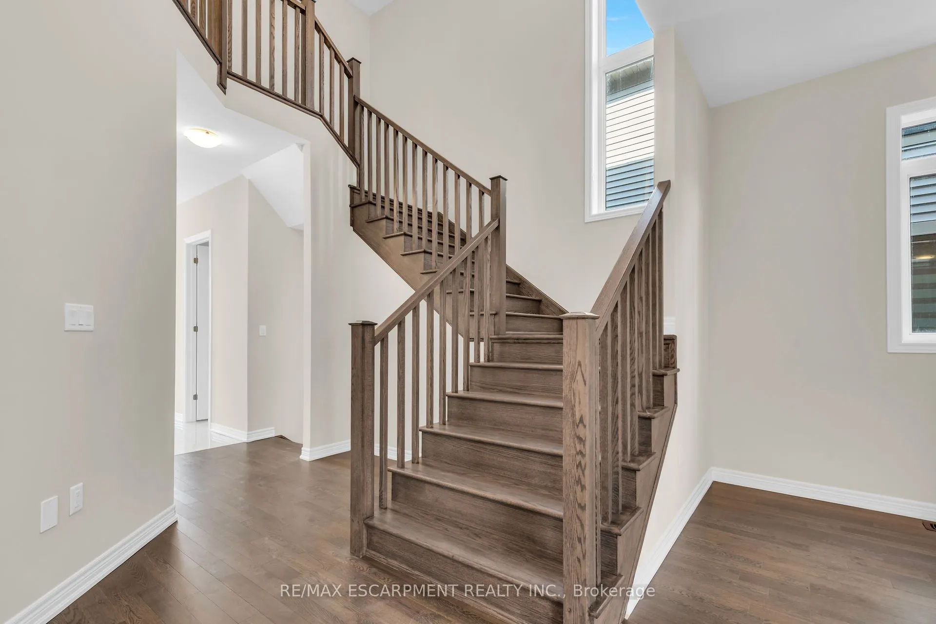 67 Starfire Crescent