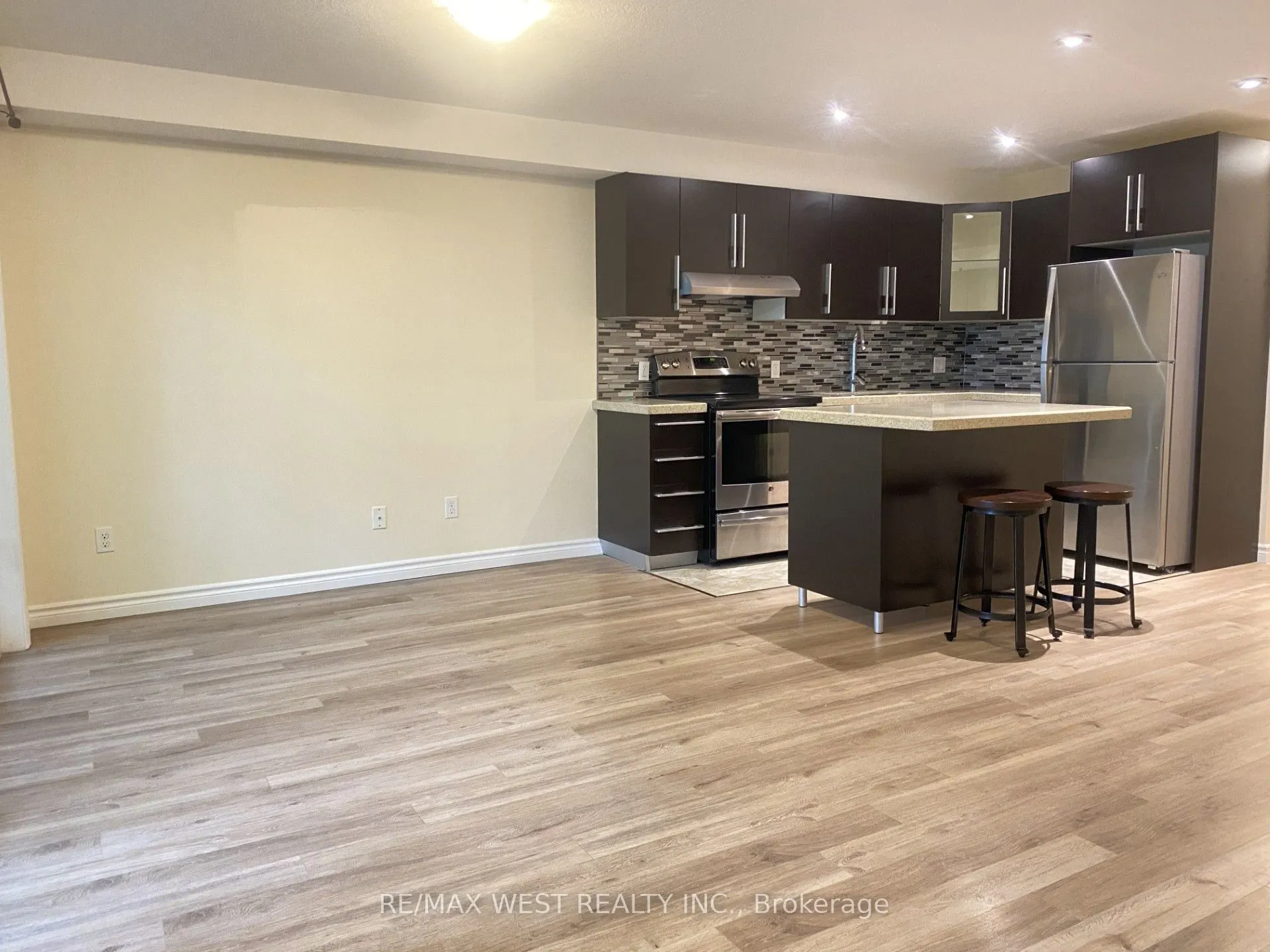 85 Gage Avenue, #6
