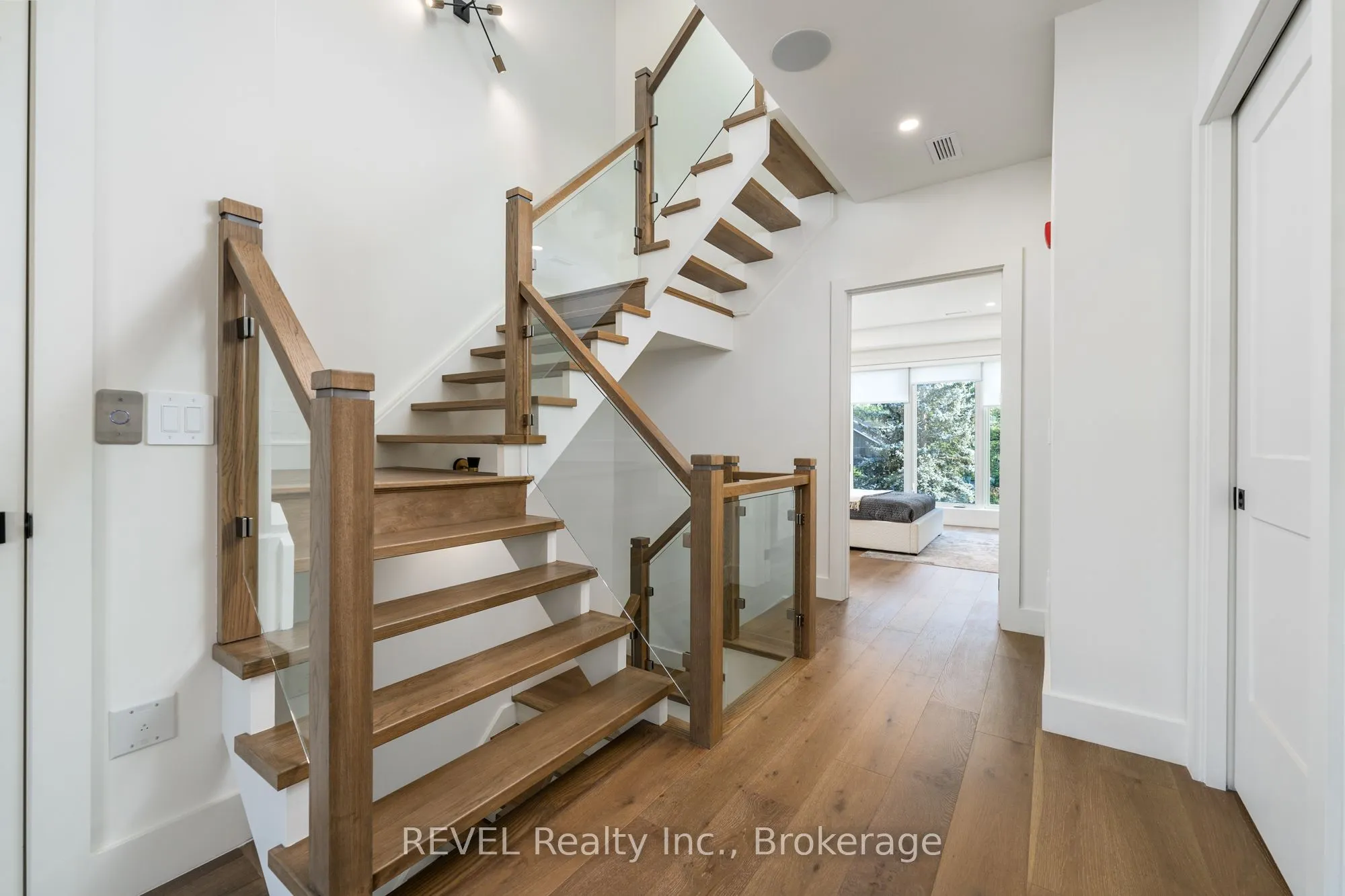 1397 York Road #10