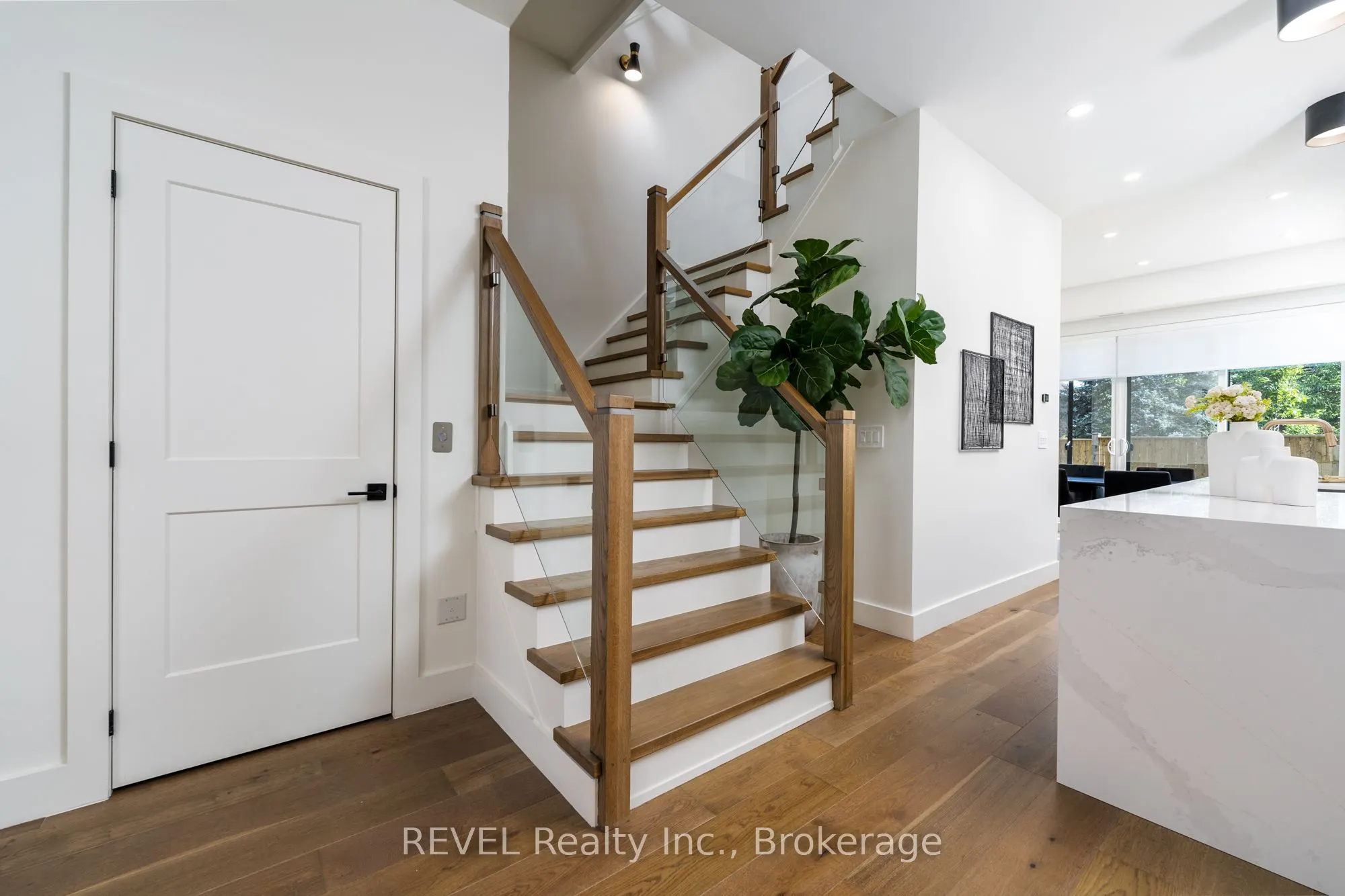 1397 York Road #10