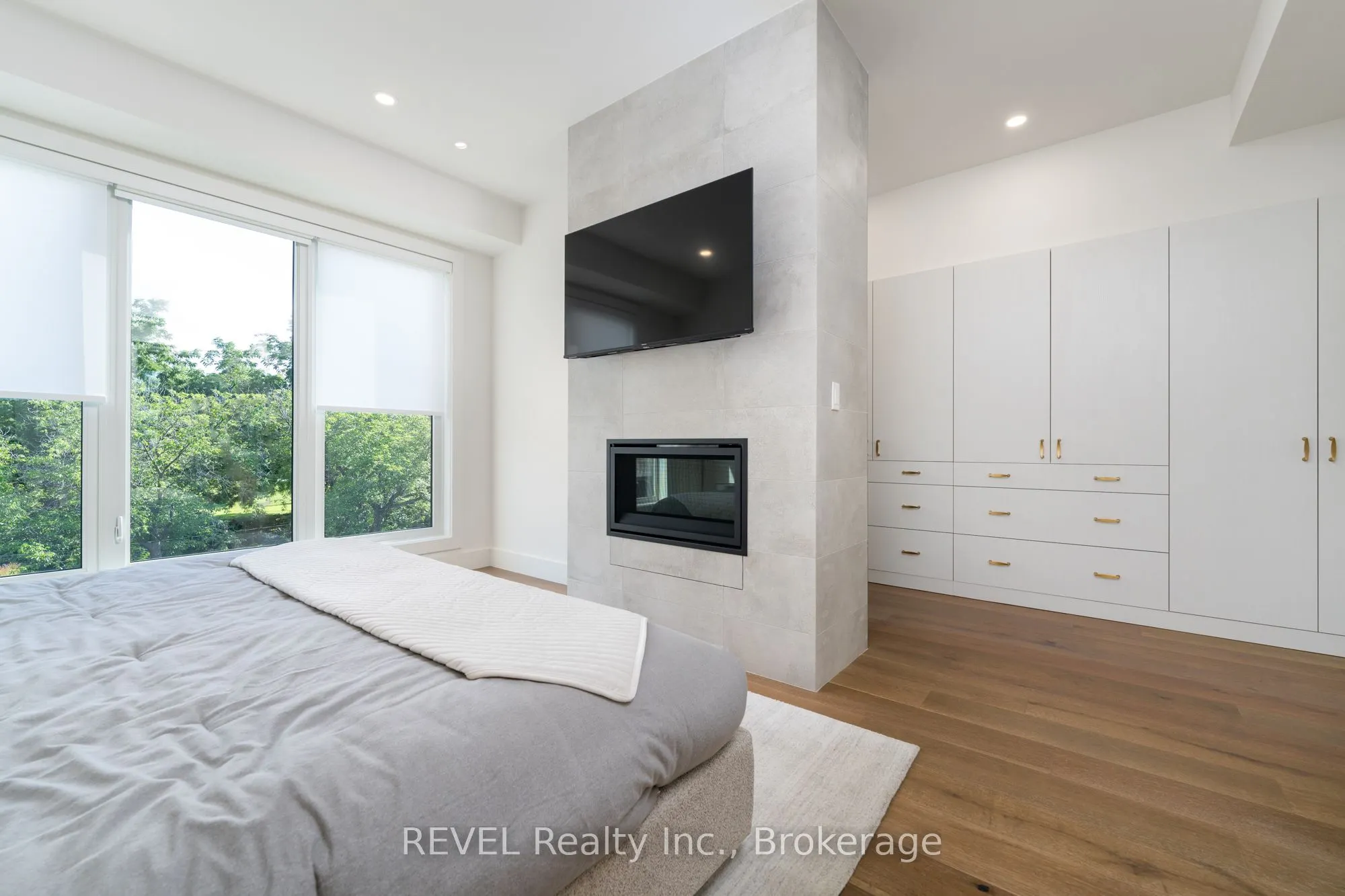 1397 York Road #10