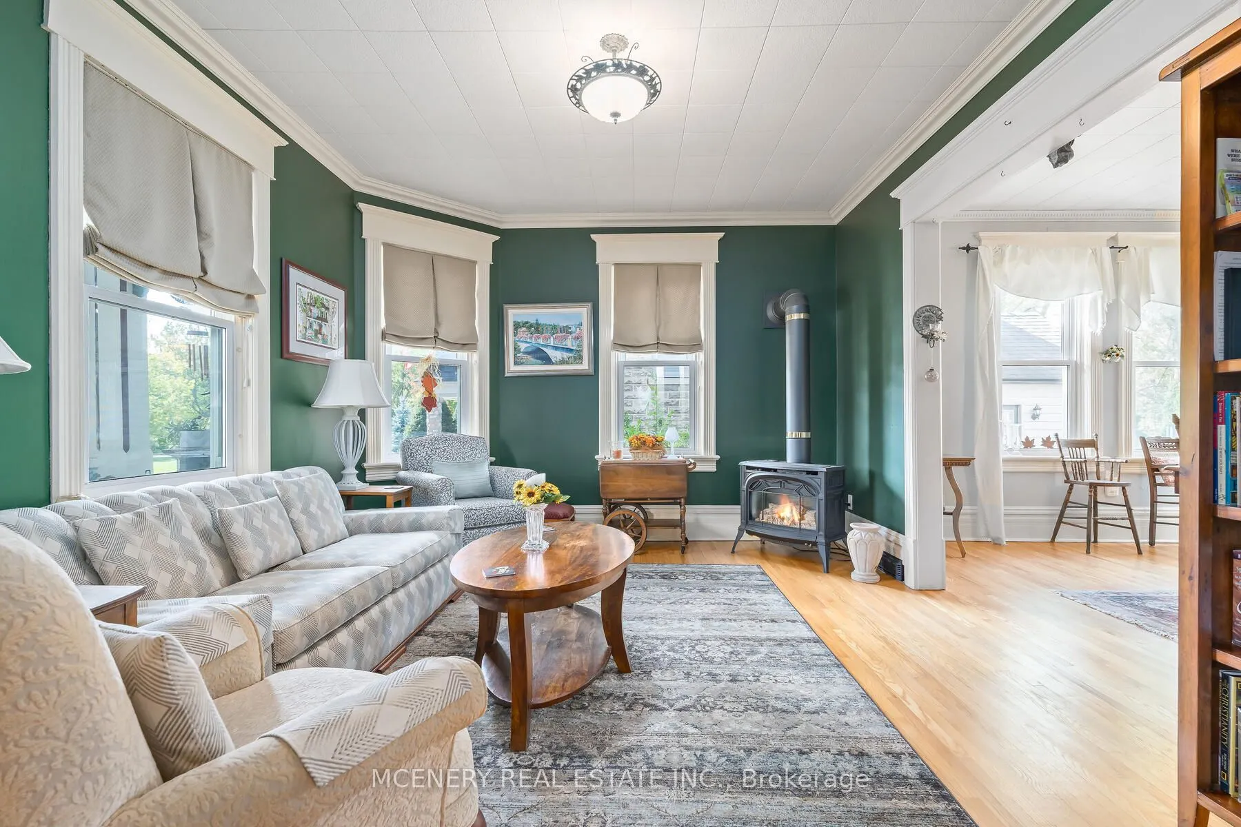 7 CHURCH Boulevard W