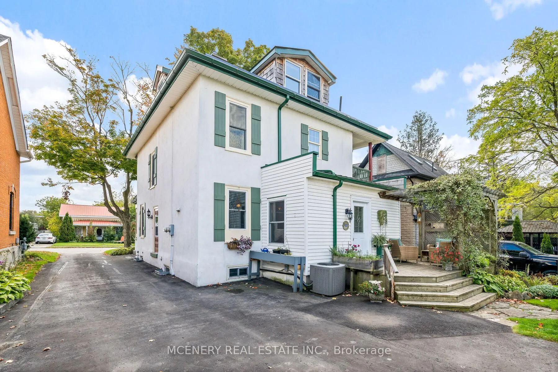 7 CHURCH Boulevard W