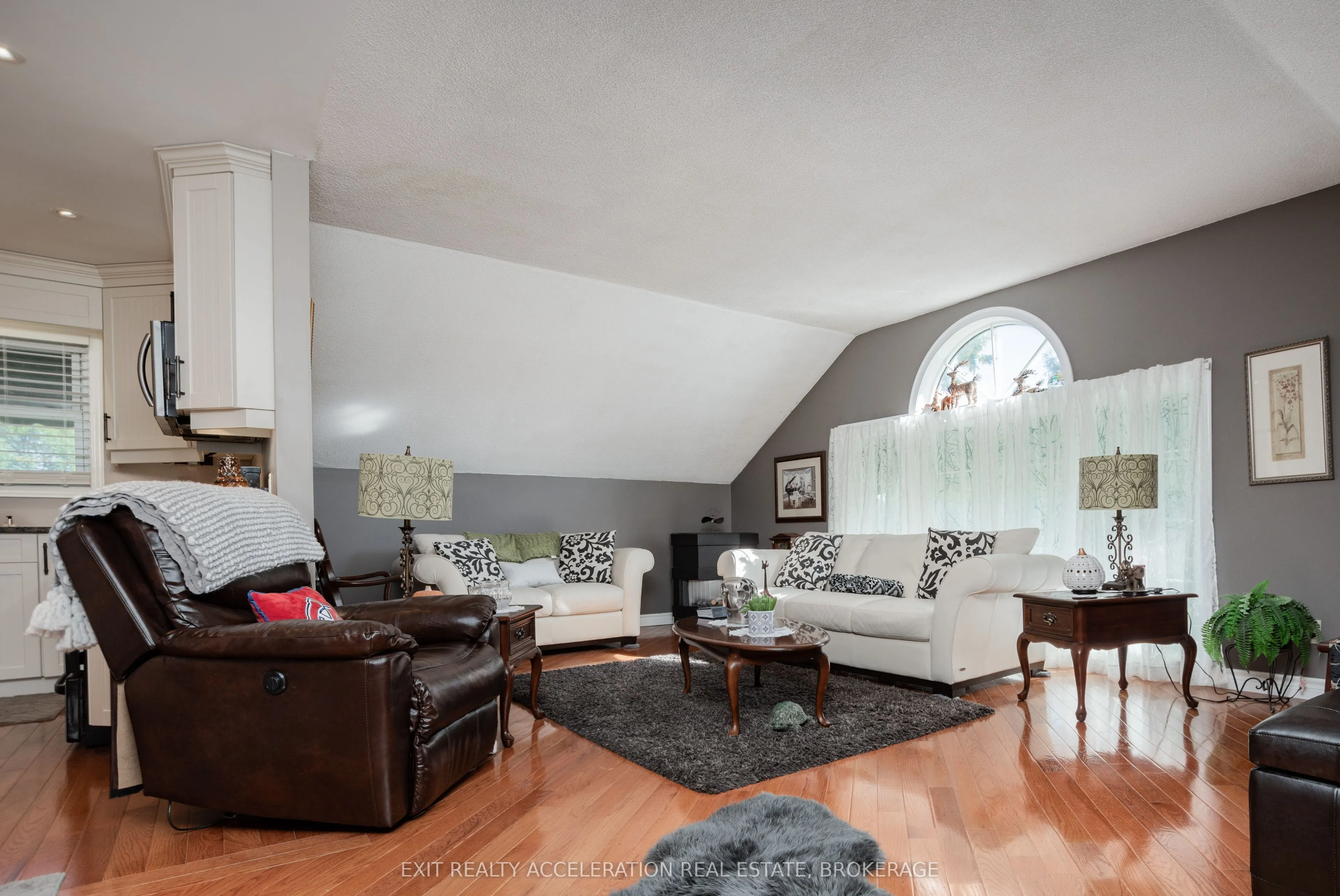8087 County Road 2