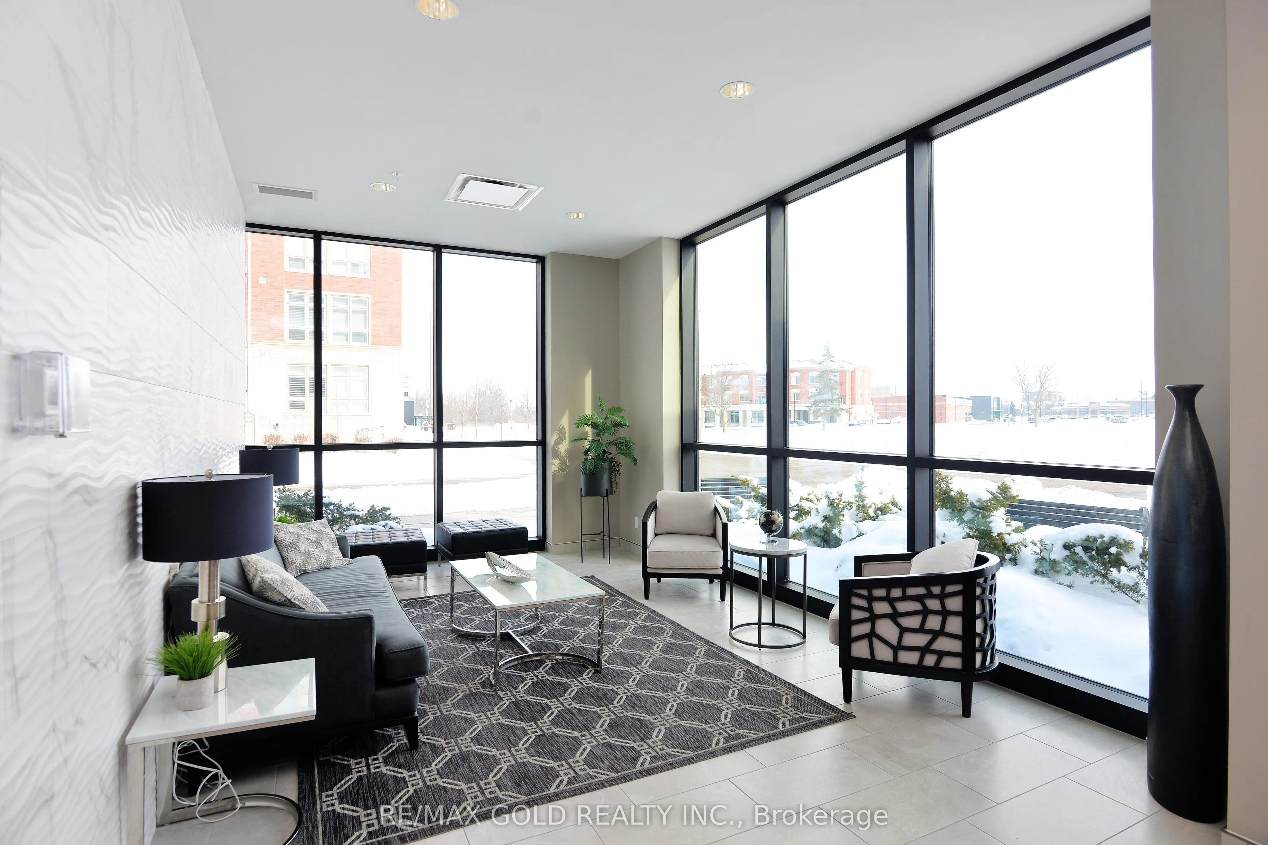 175 Commonwealth Street, #107