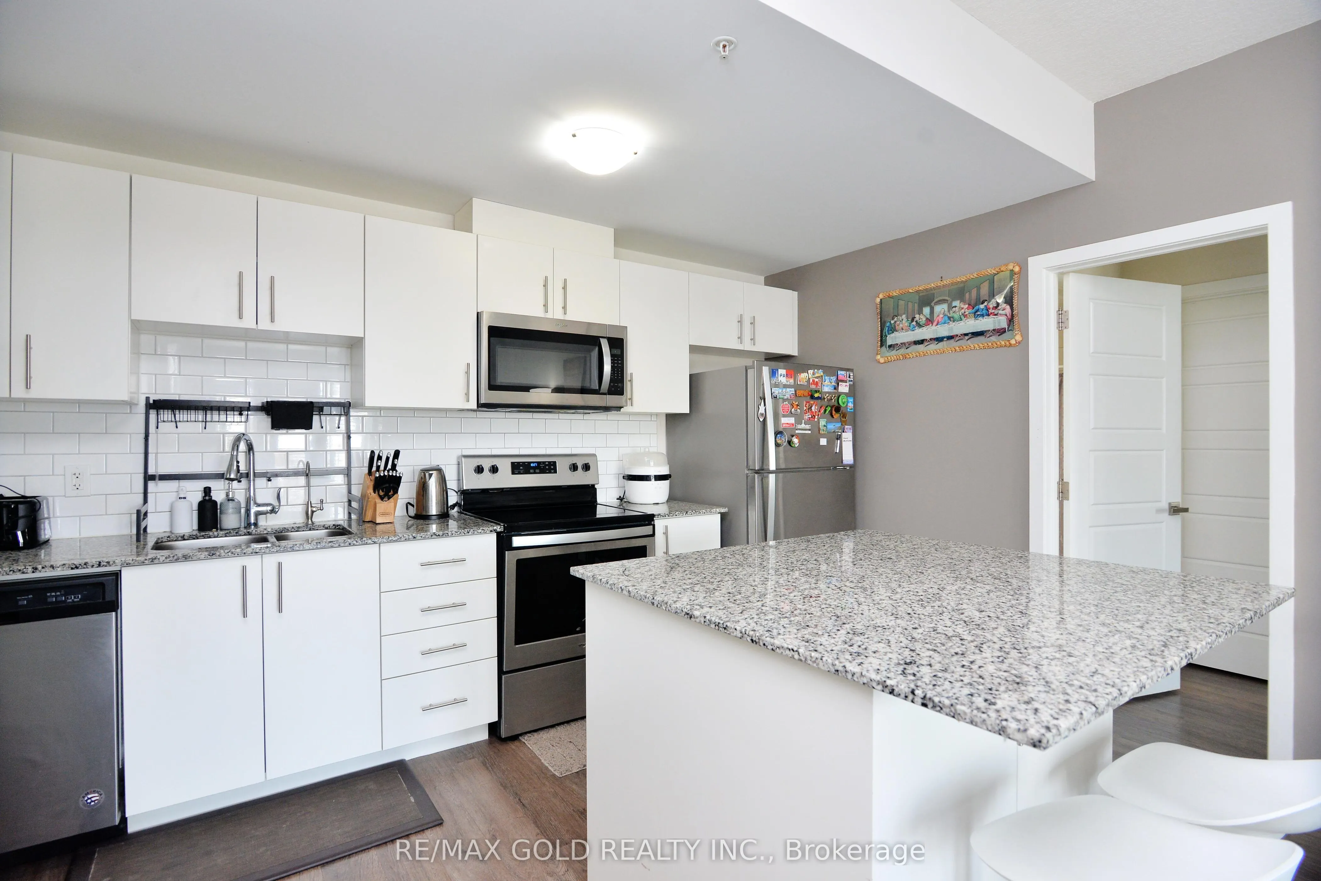 175 Commonwealth Street, #107