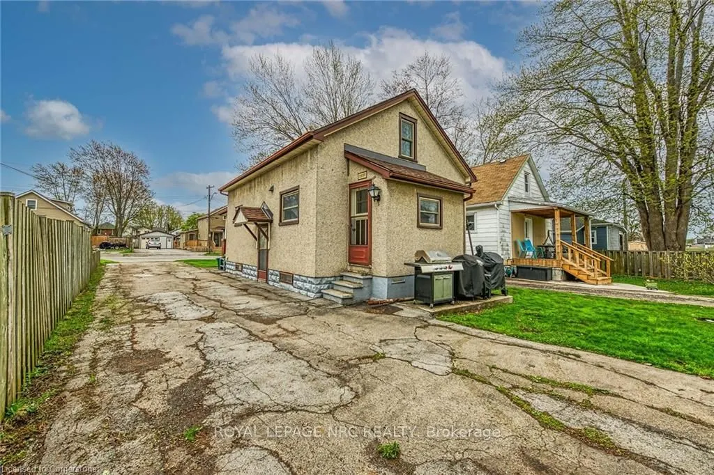 84 Bell Street