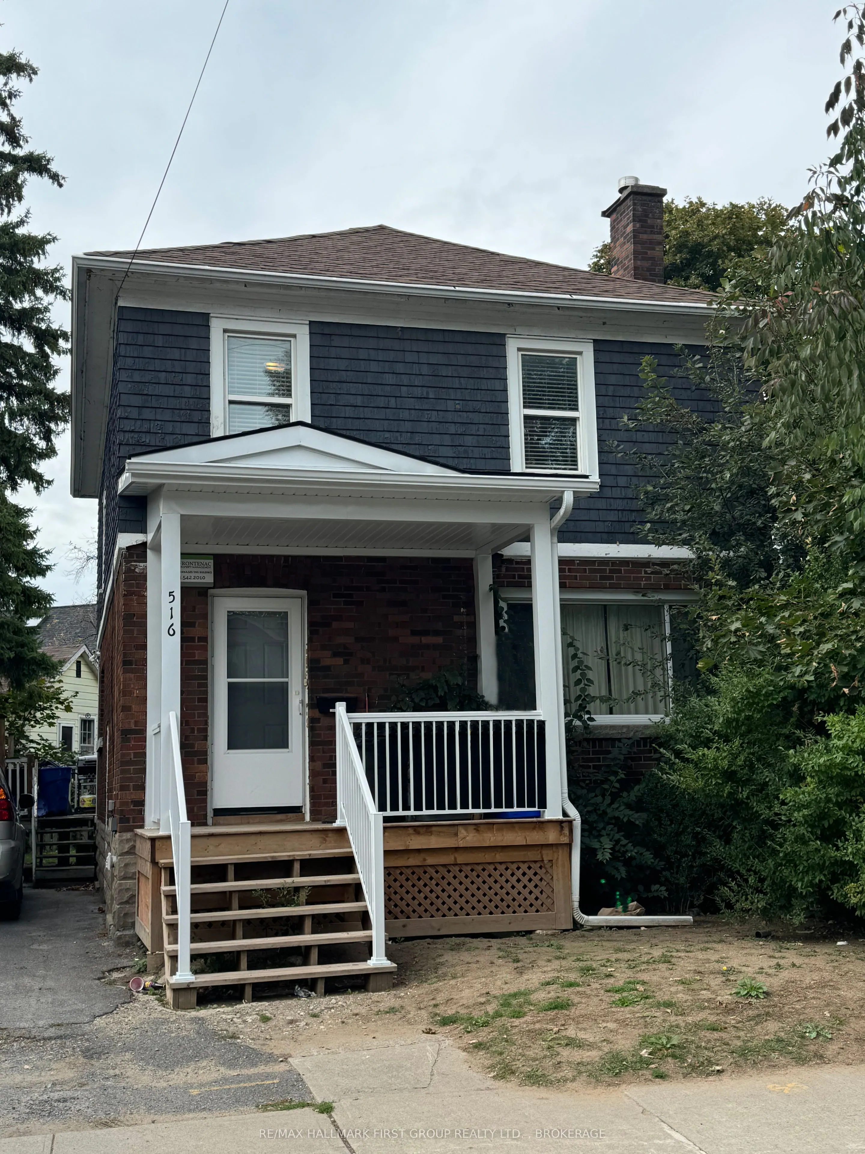 516 VICTORIA Street