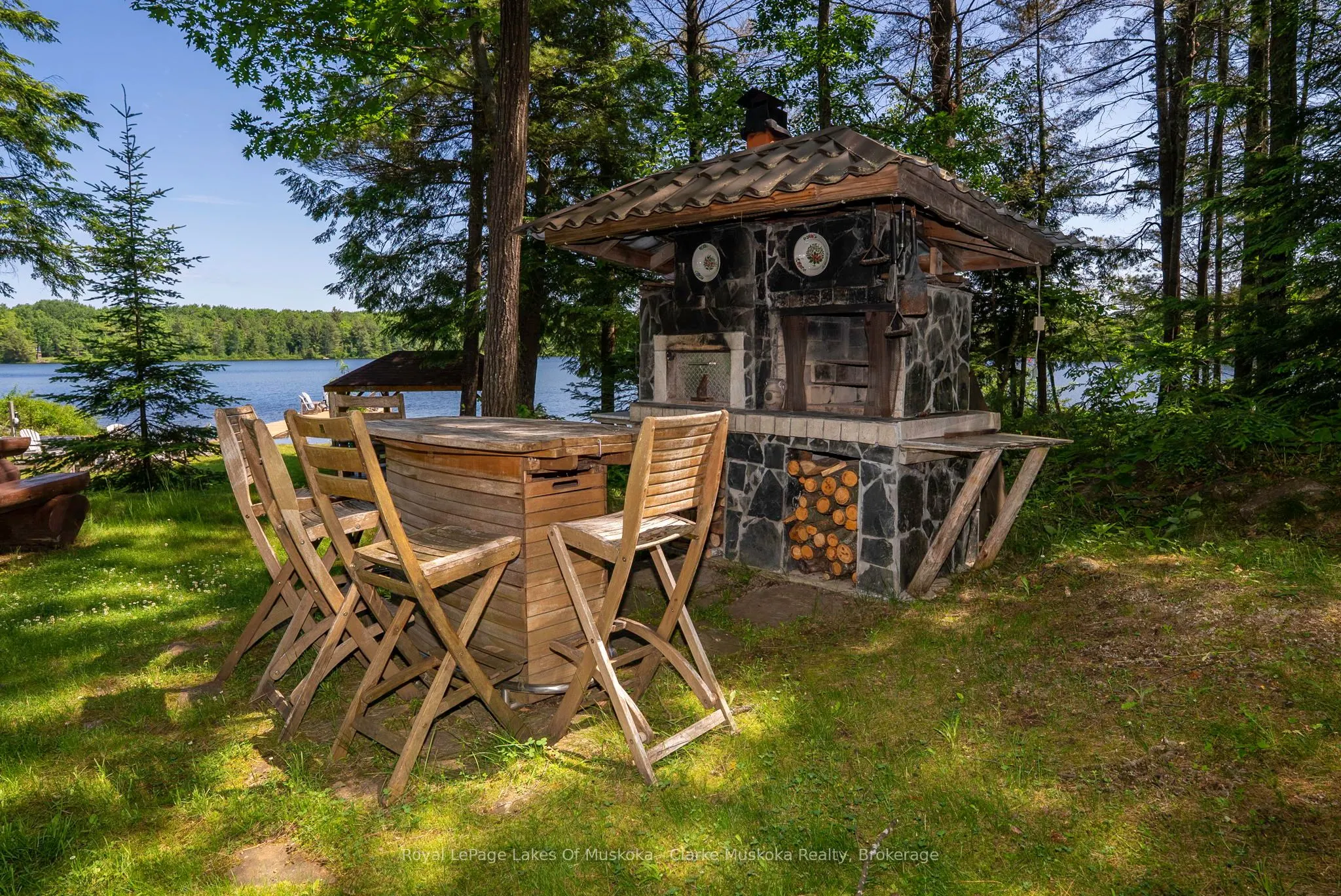 1041 Summit Road, #1