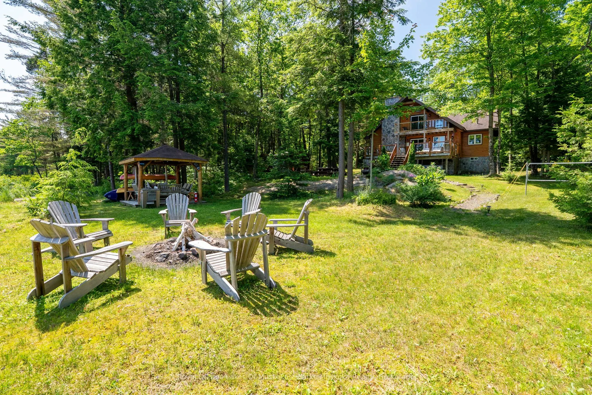 1041 Summit Road, #1
