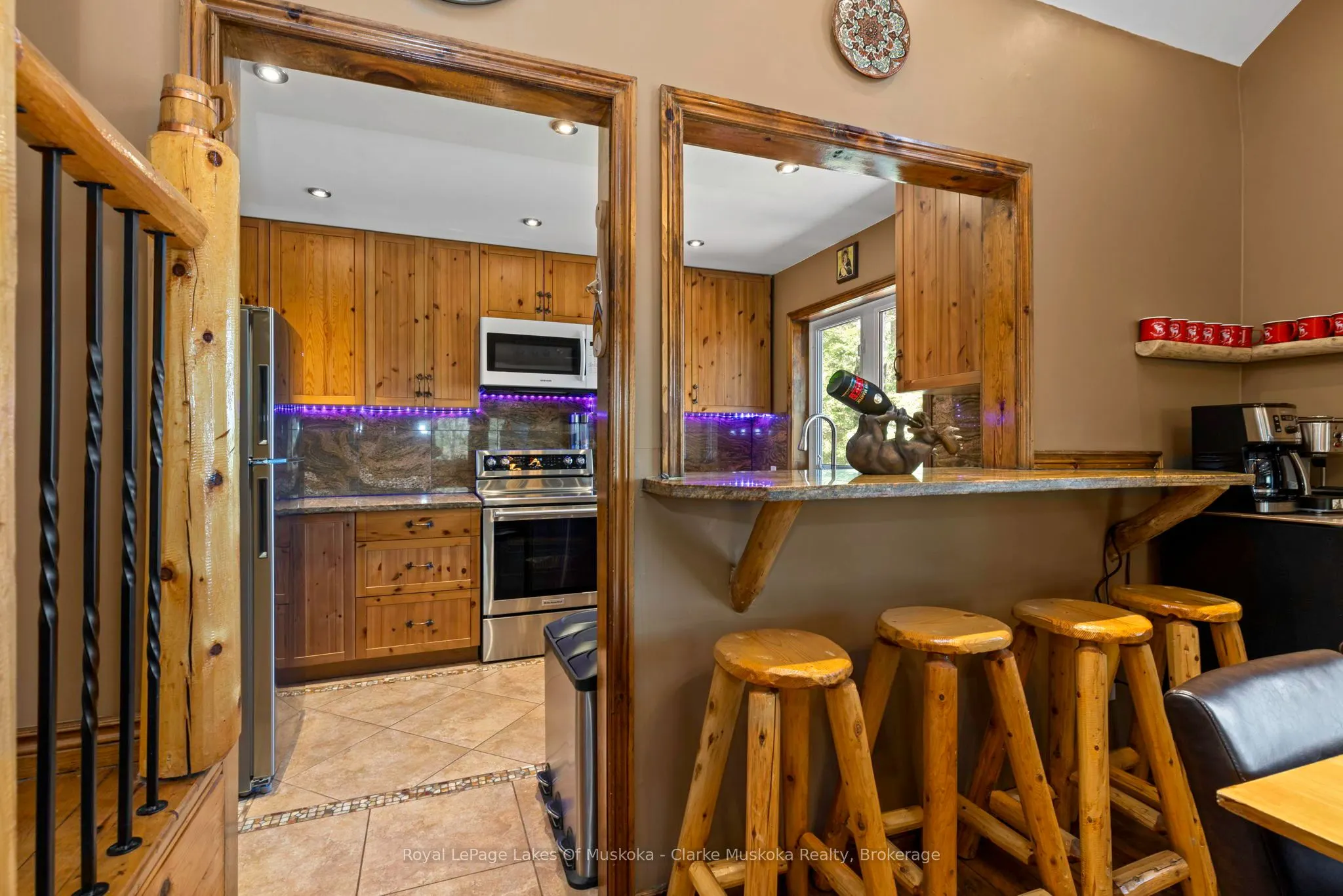 1041 Summit Road, #1
