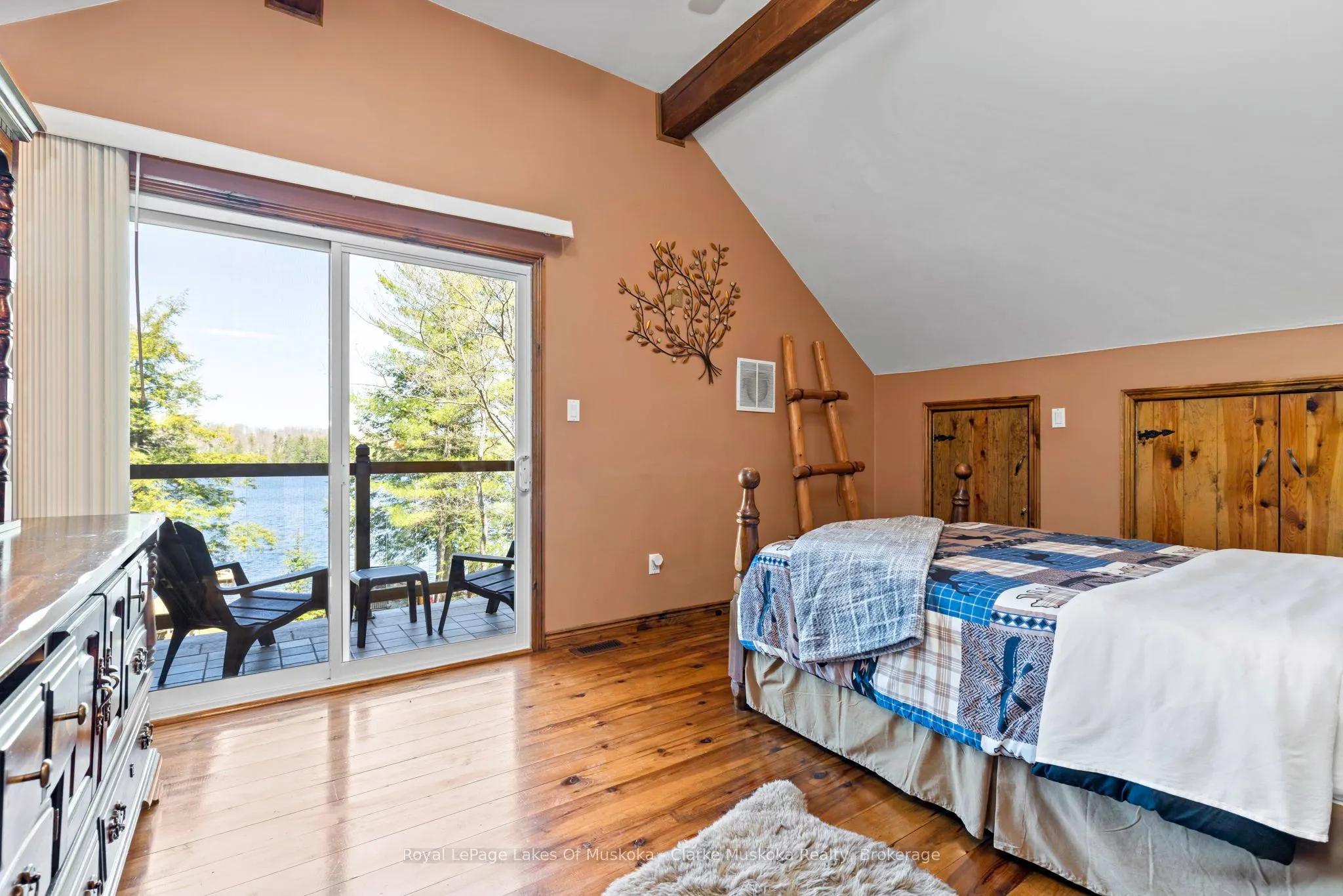 1041 Summit Road, #1