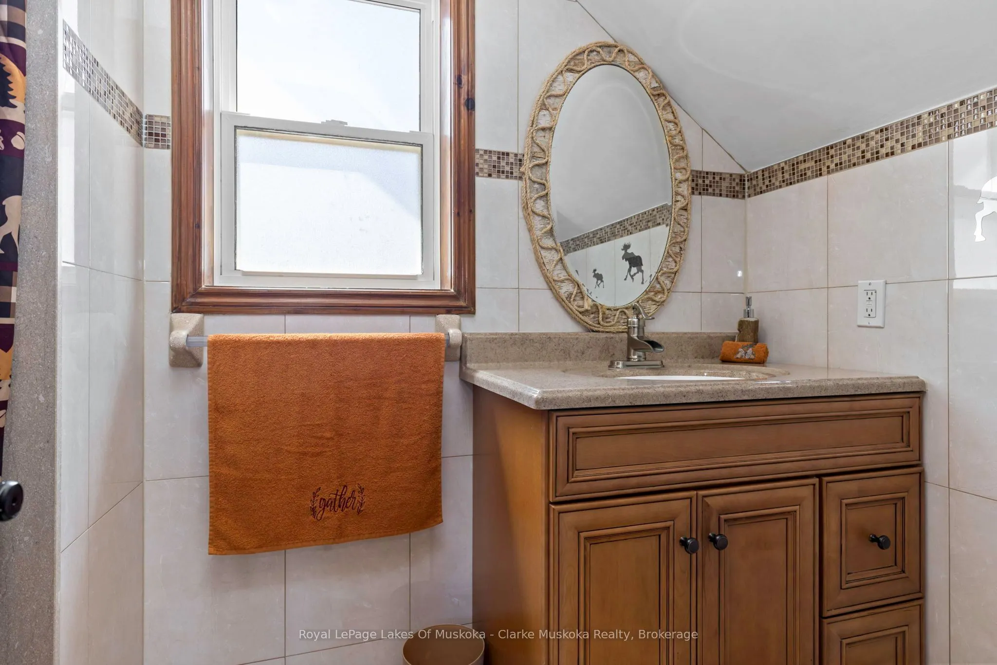 1041 Summit Road, #1