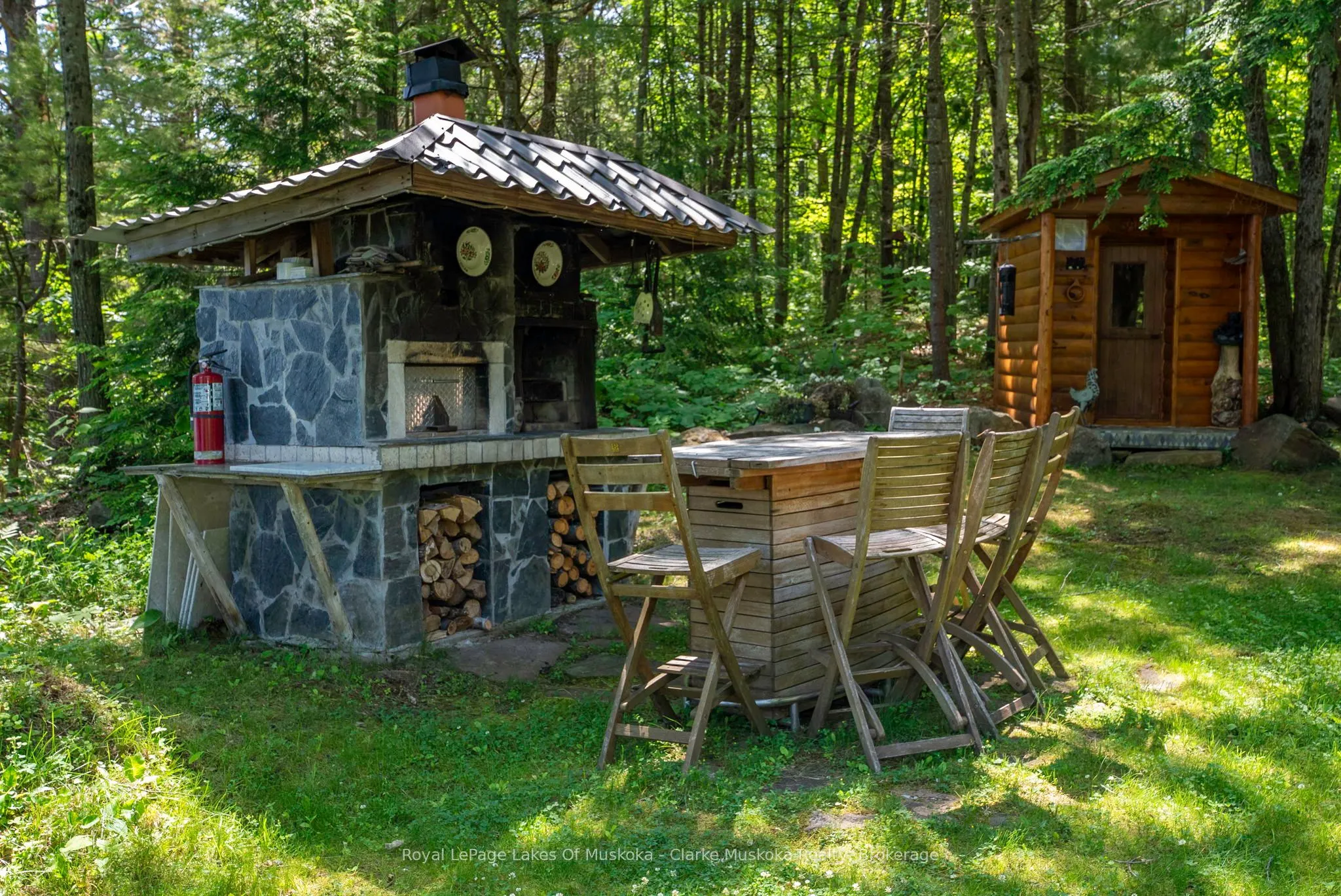1041 Summit Road, #1