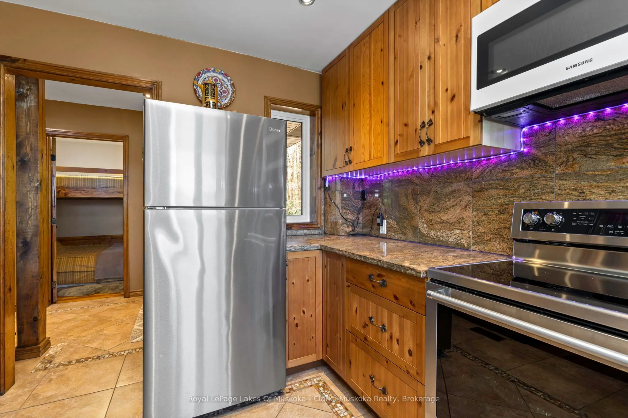 1041 Summit Road, #1